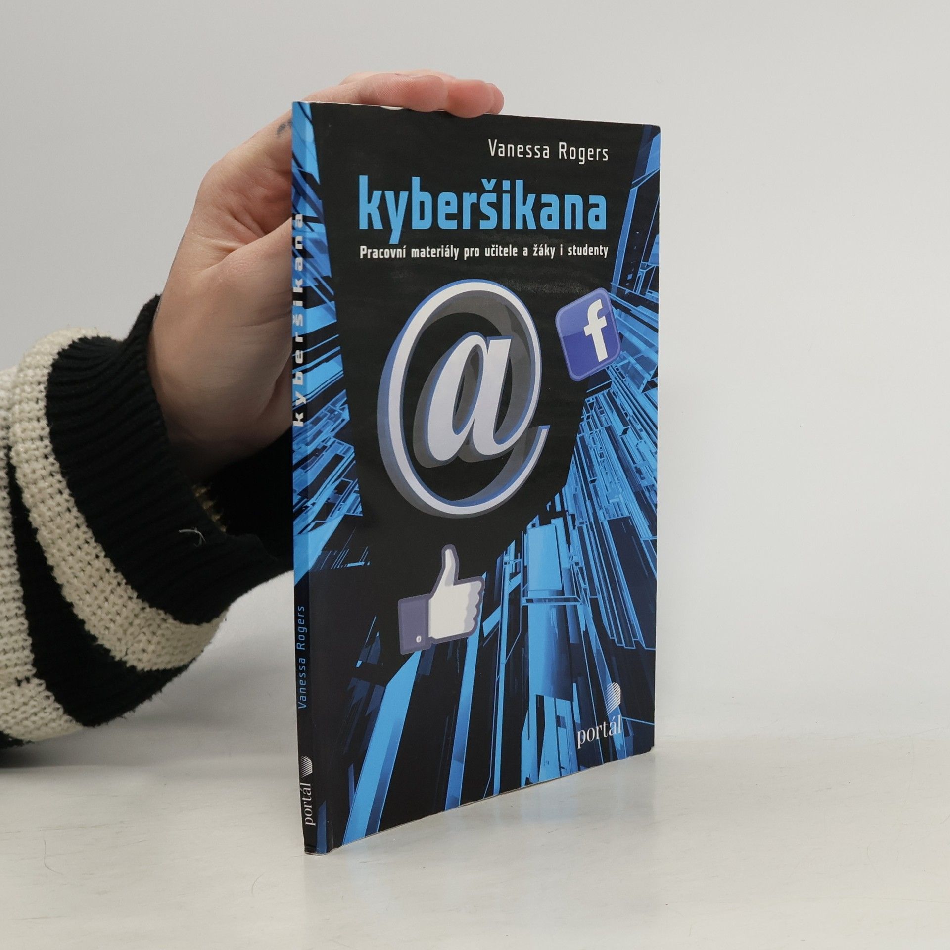 Vanessa Rogers Kyberšikana