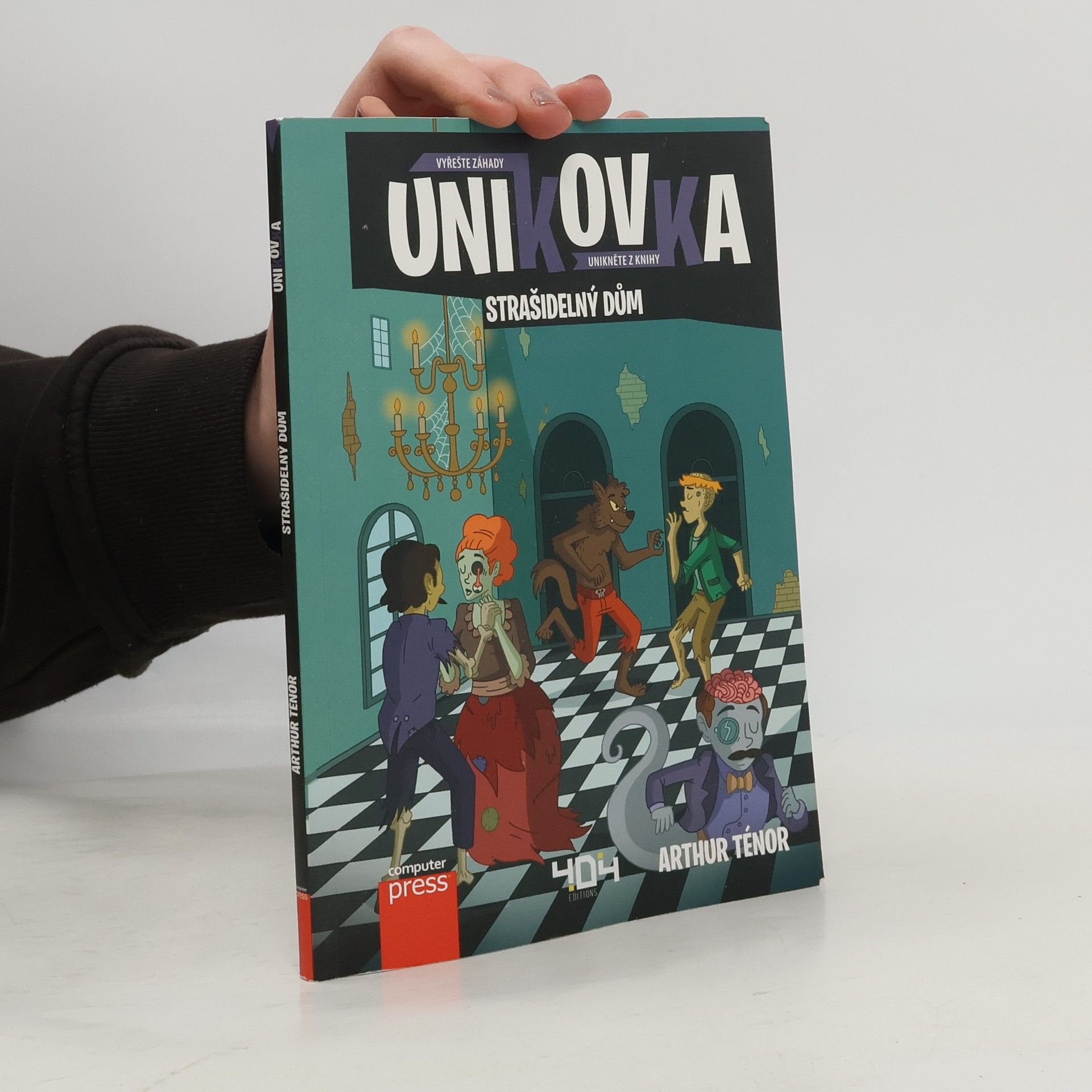 Arthur Ténor Únikovka : Strašidelný dům
