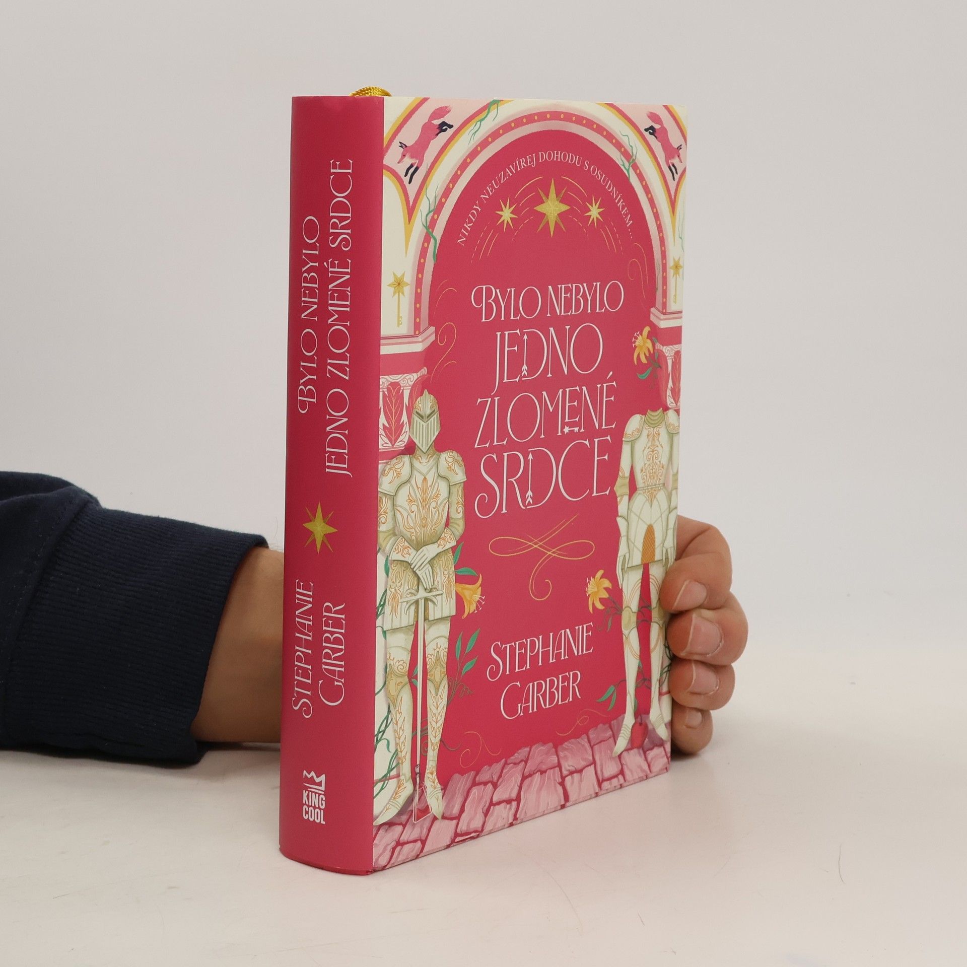 Stephanie Garber Bylo nebylo jedno zlomené srdce