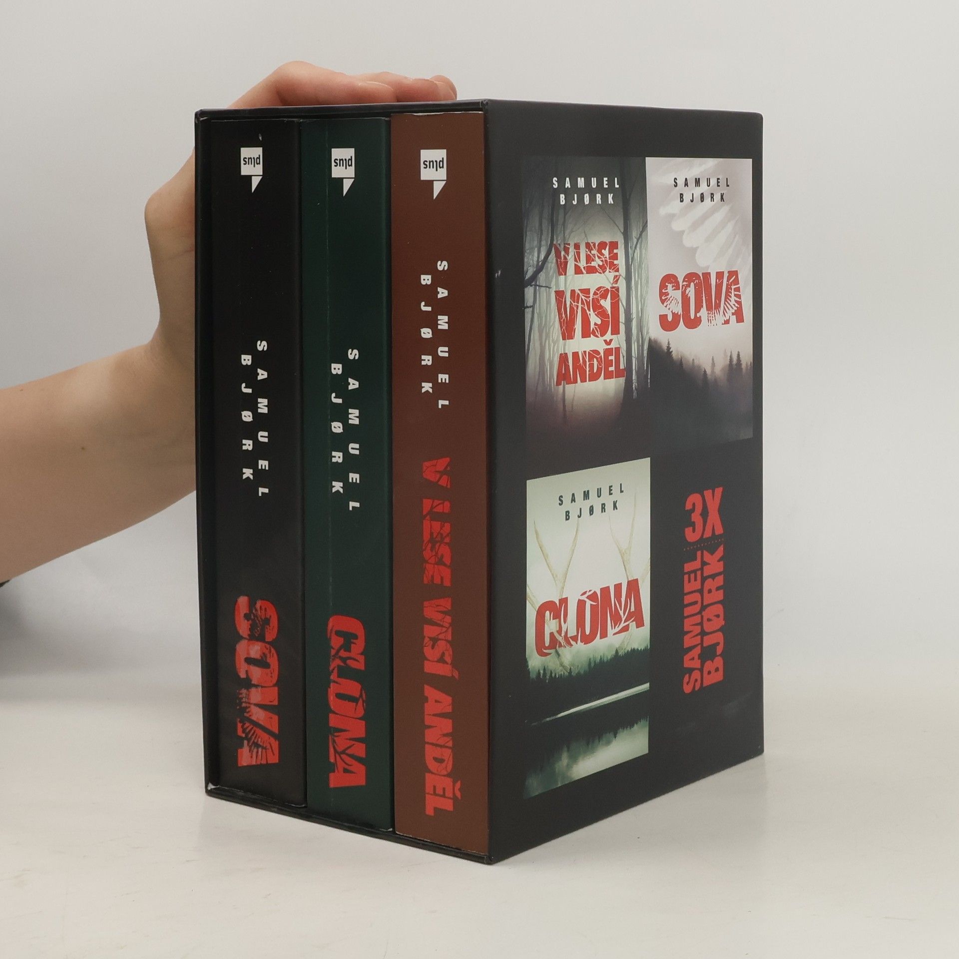 Samuel Bjork 3 x Samuel Bjork. V lese visí anděl. Sova. Clona
