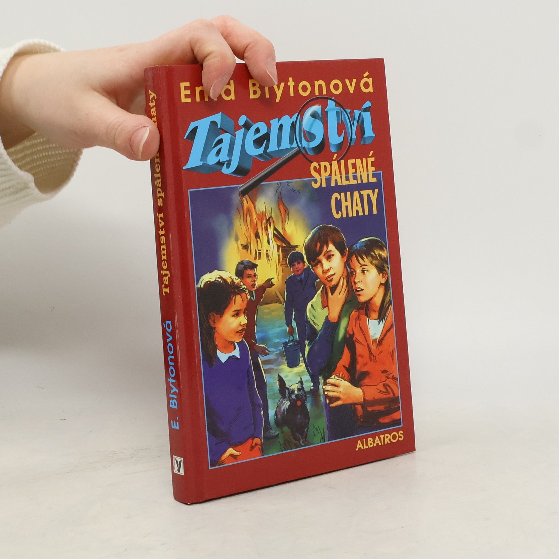 Enid Blyton Tajemství spálené chaty