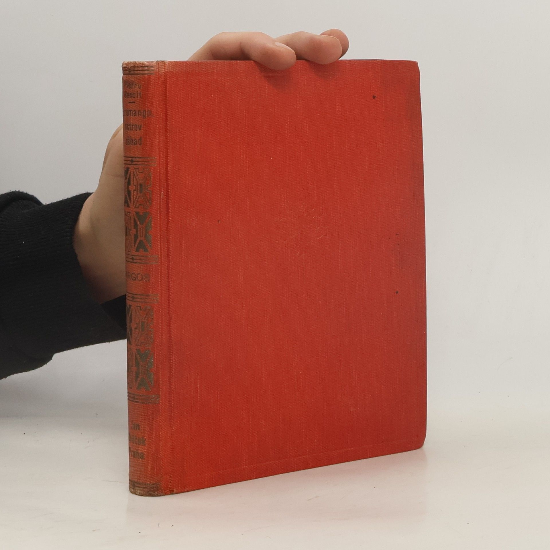 Pierre Benoit Erromango, ostrov záhad