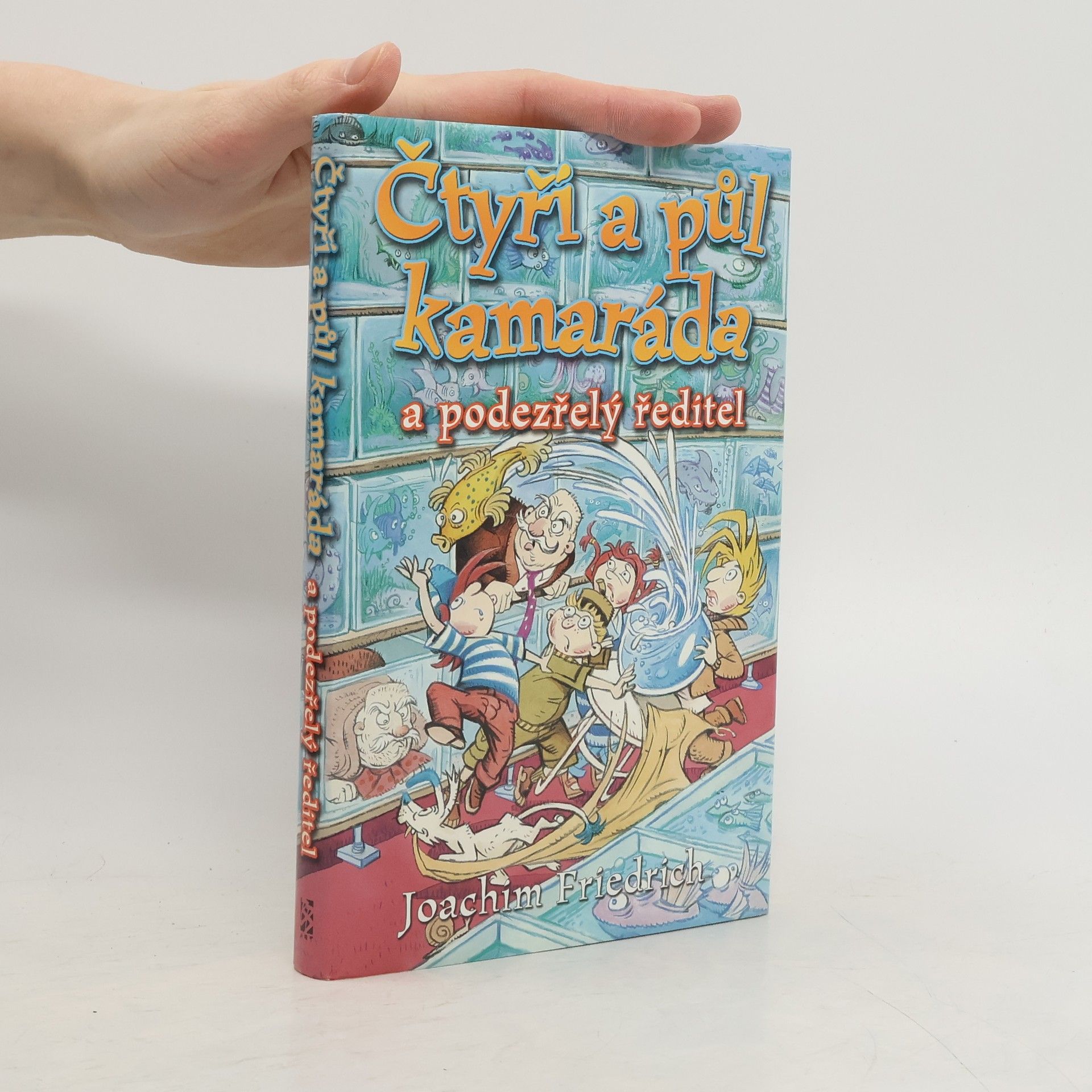 Joachim-Friedrich Kapp Čtyři a půl kamaráda a podezřelý ředitel