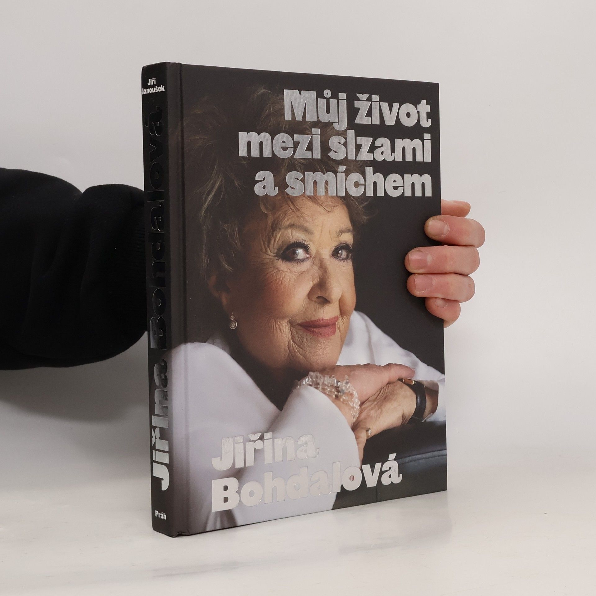 Jiřina Bohdalová Můj život mezi slzami a smíchem