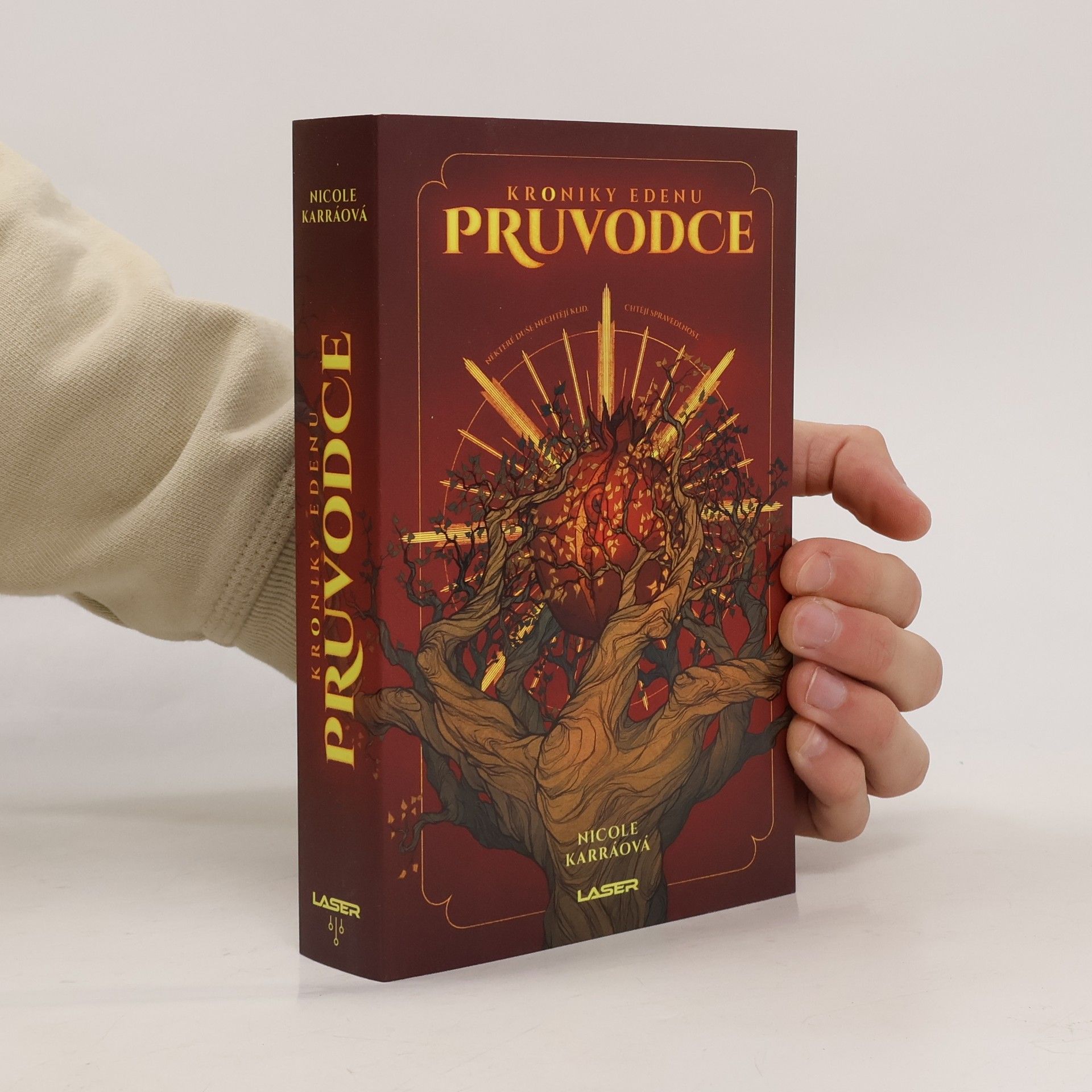 Nicole Karráová Kroniky Edenu. Průvodce
