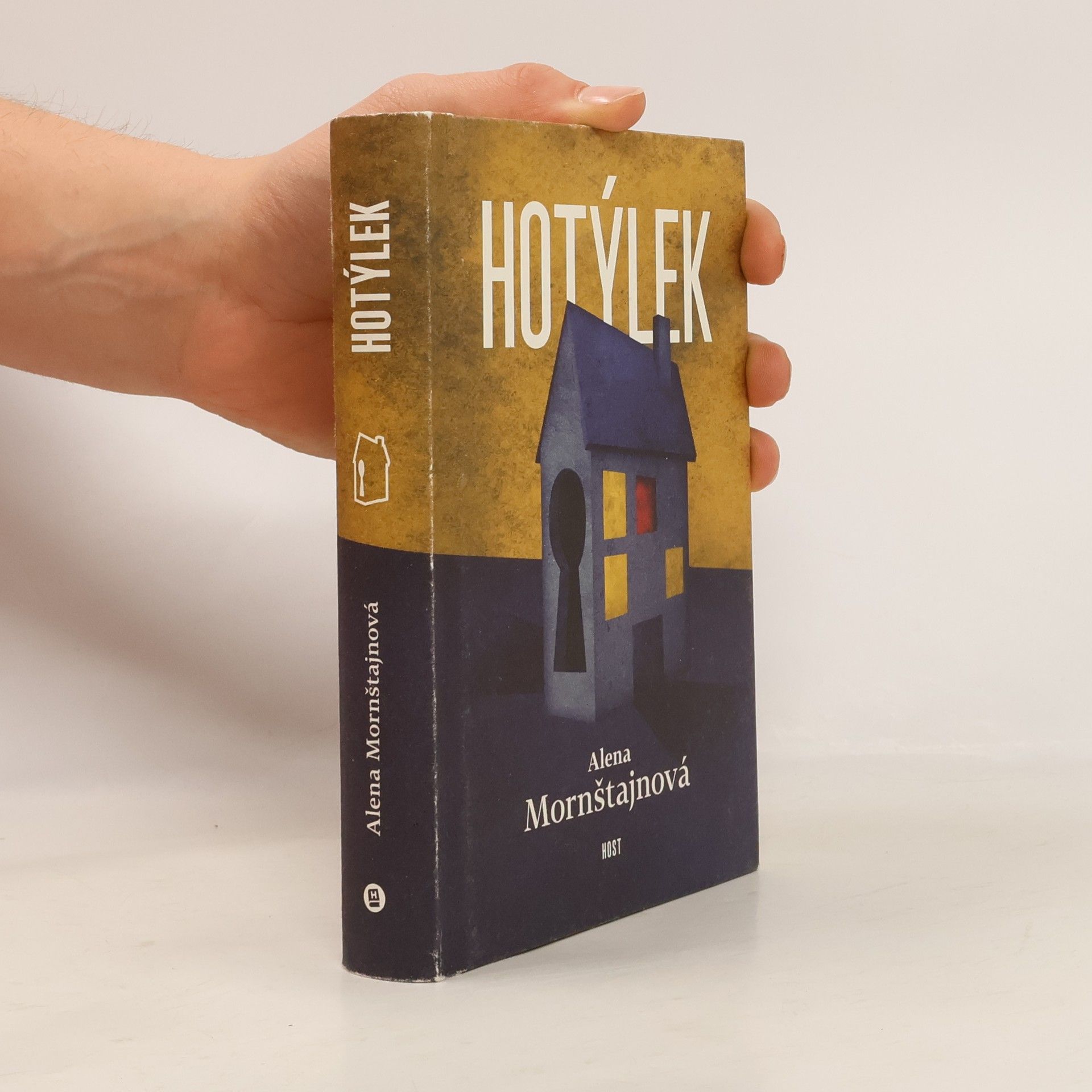 Alena Mornštajnová Hotýlek