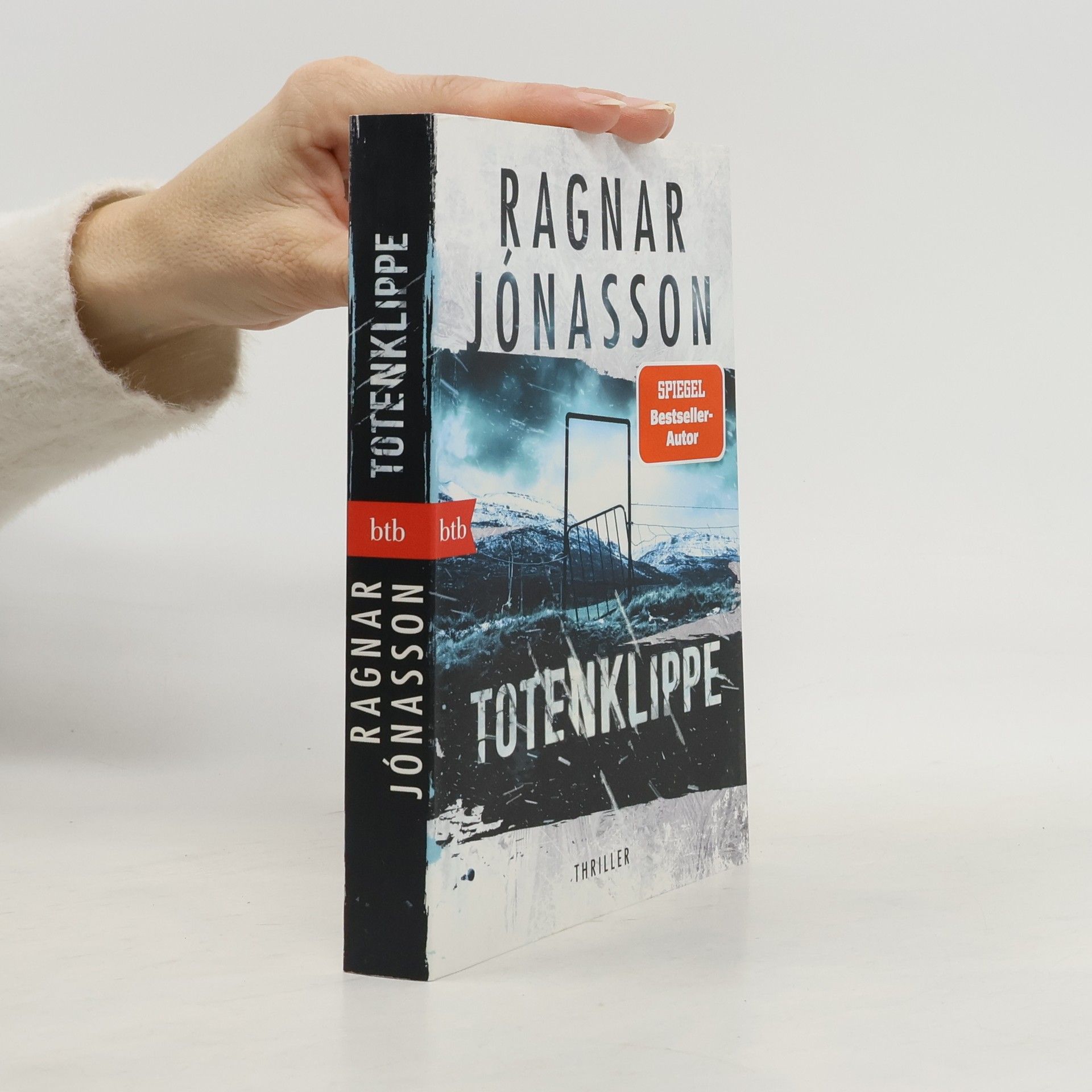 Ragnar Jónasson Totenklippe