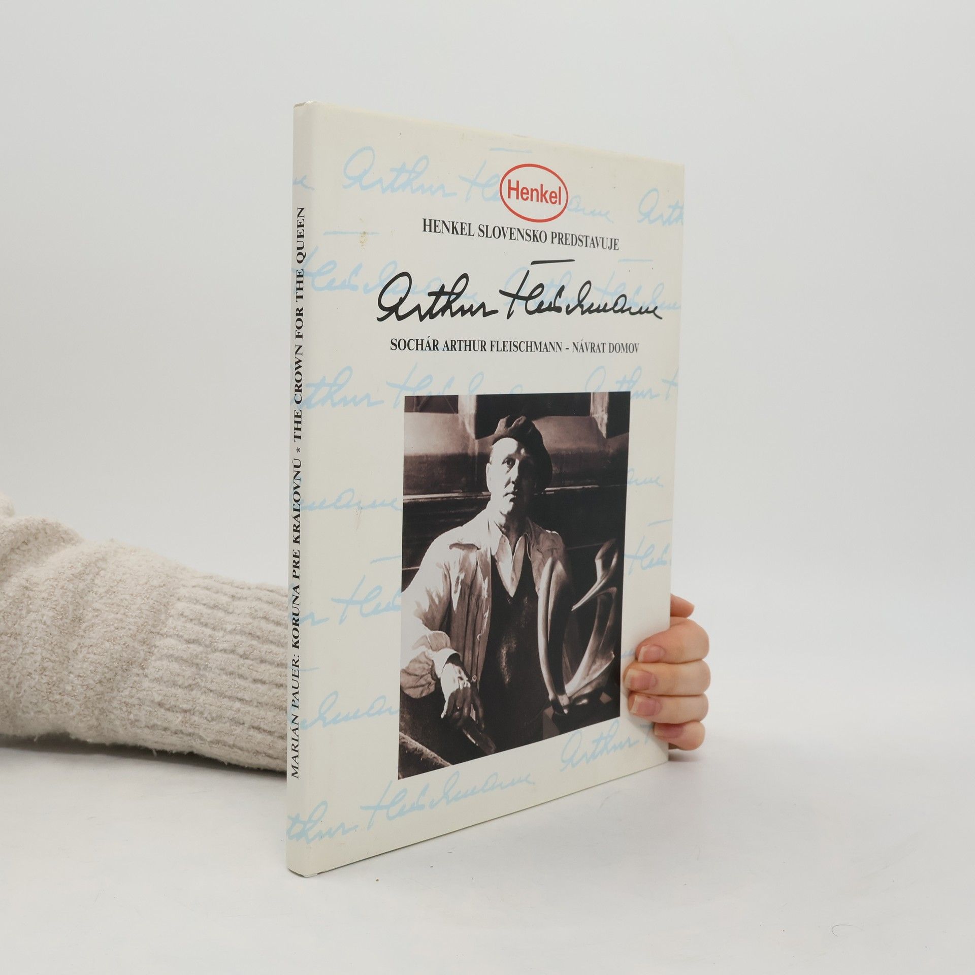 Marián Pauer Koruna pre kráľovnú. The Crown for the Queen