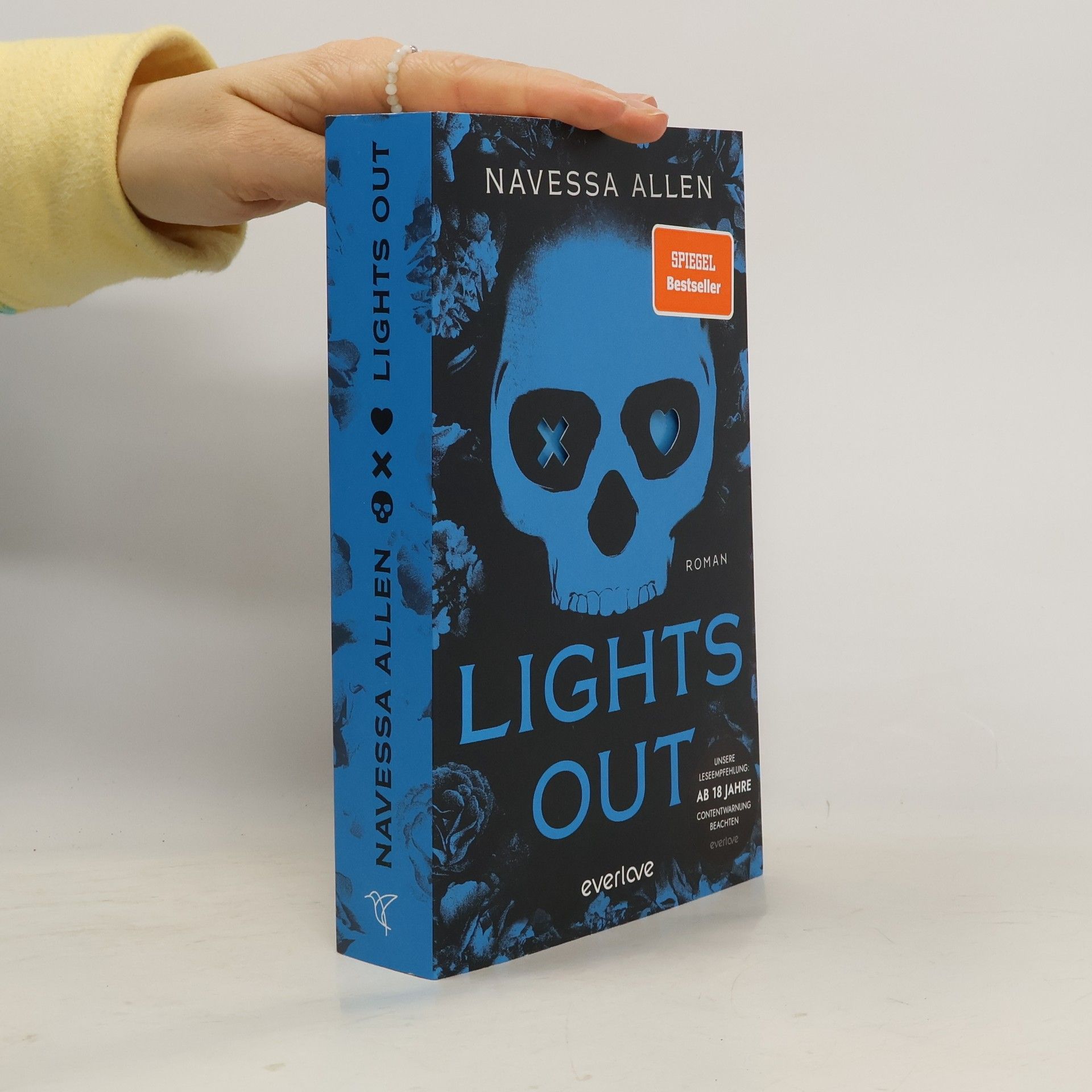 Navessa Allen Lights Out