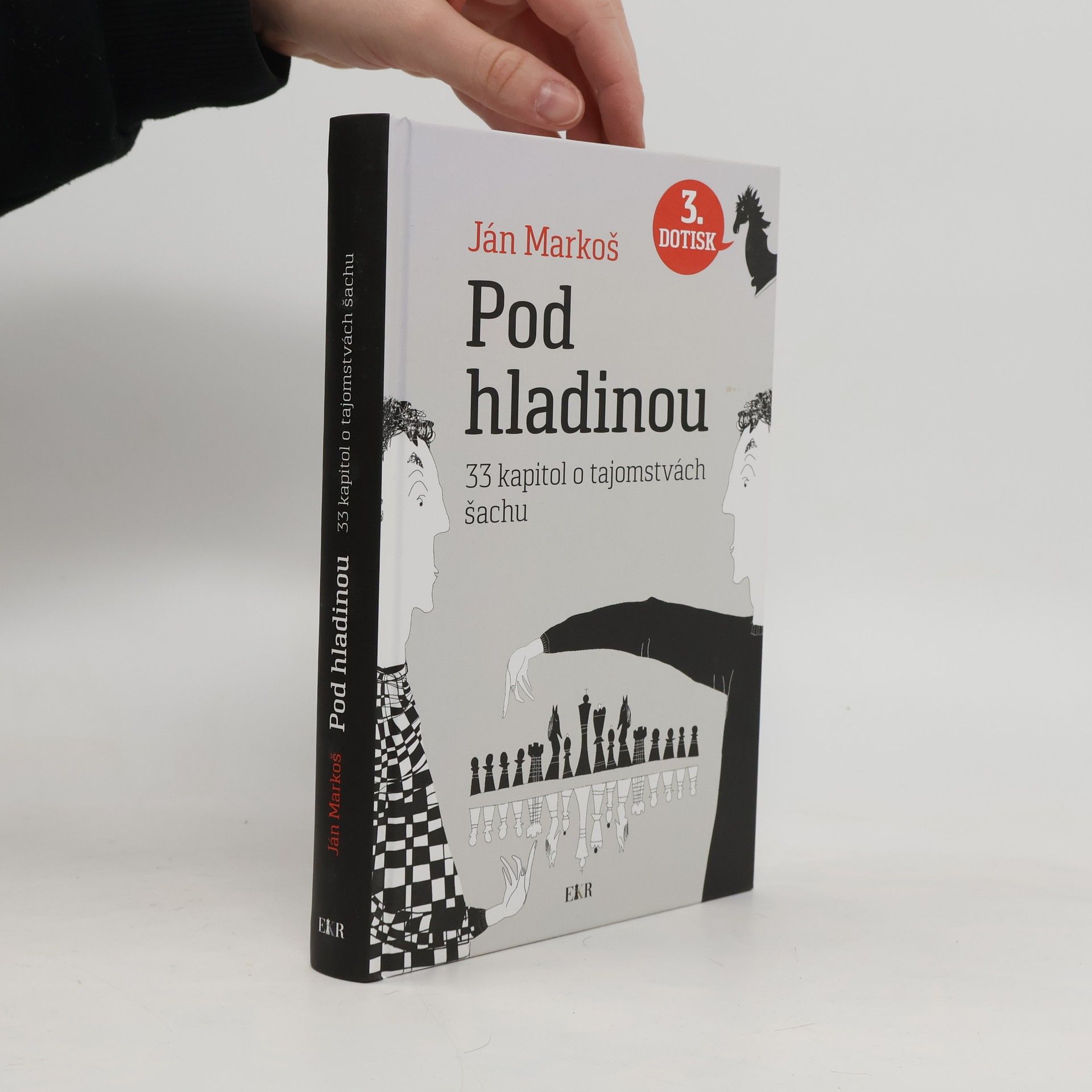 Ján Markoš Pod hladinou