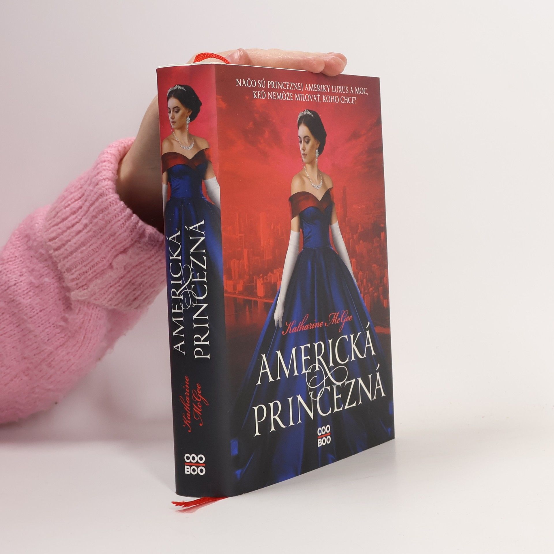 Katharine McGee Americká princezná