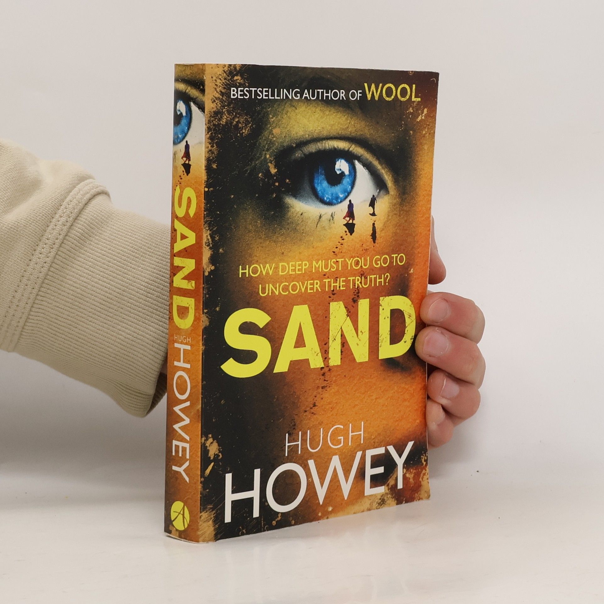 Hugh Howey Sand
