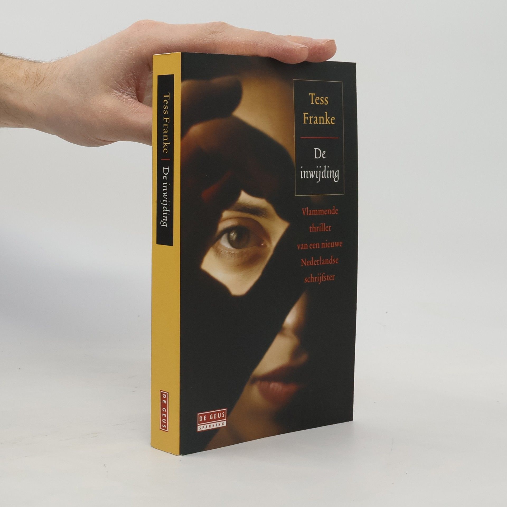 Tess Franke De inwijding