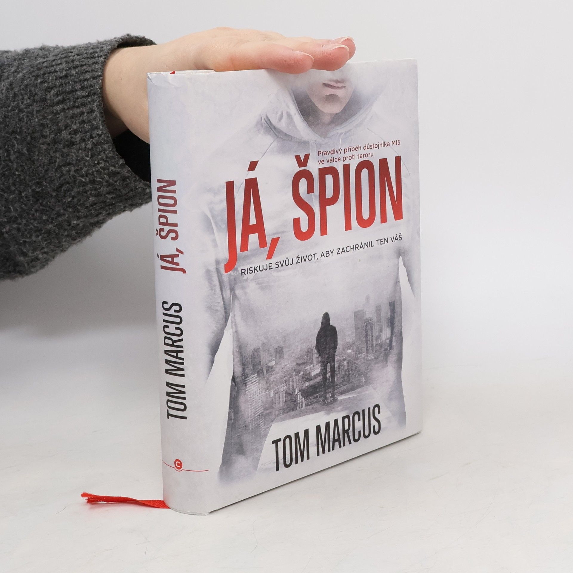 Tom Marcus Já, špion