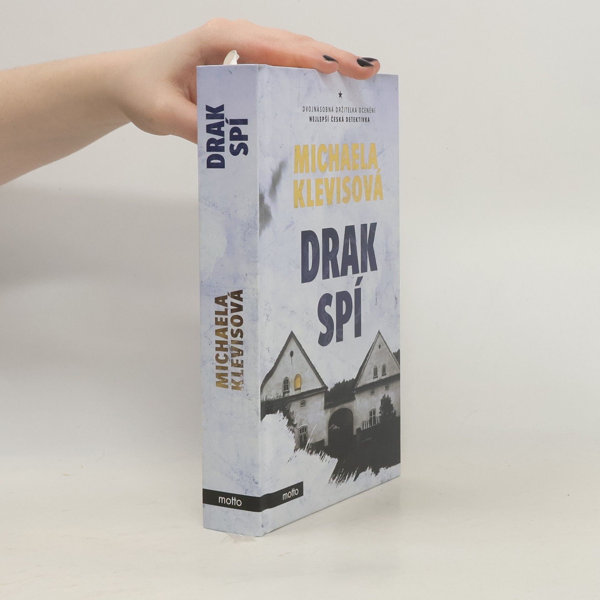 Michaela Klevisová Drak spí