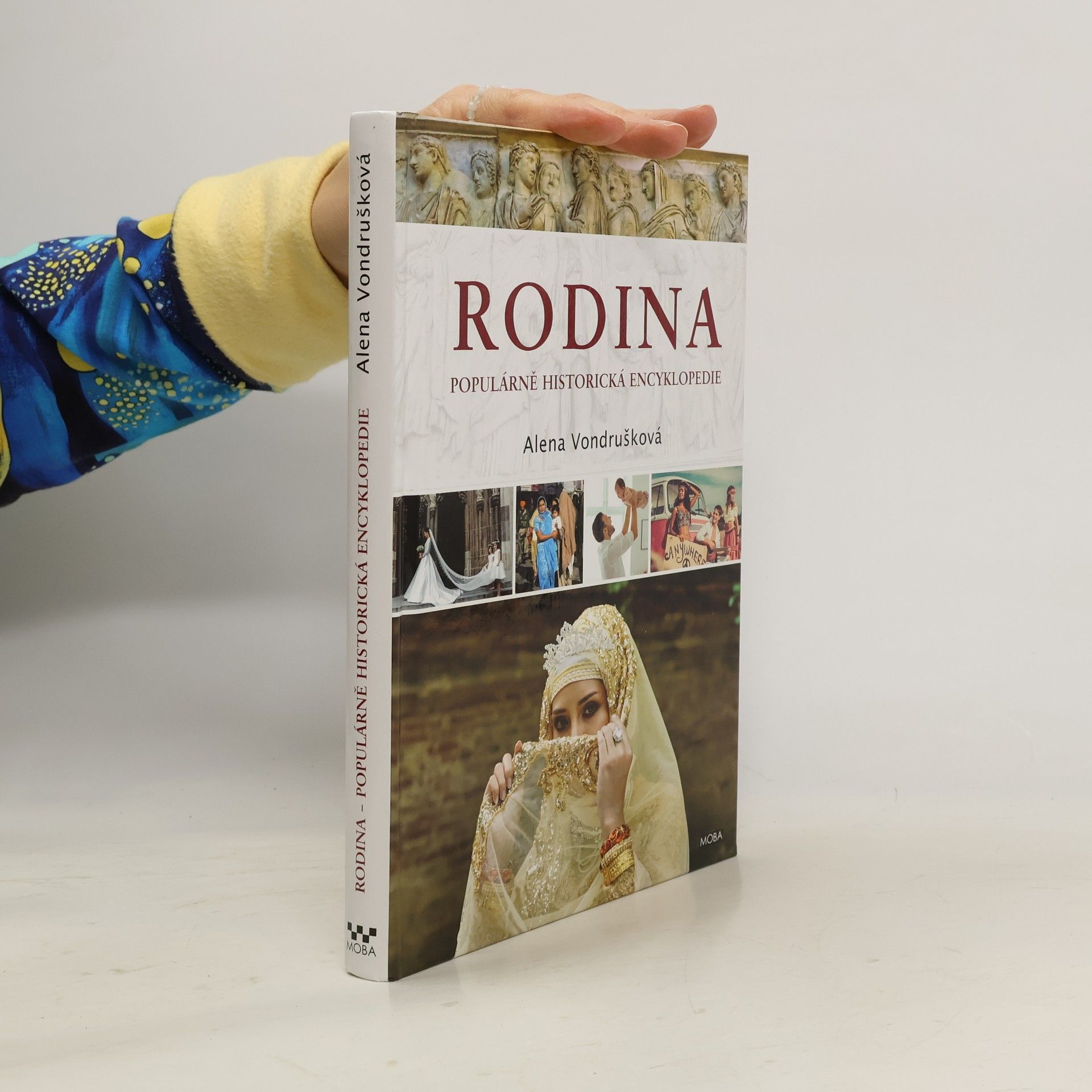 Alena Vondrušková Rodina