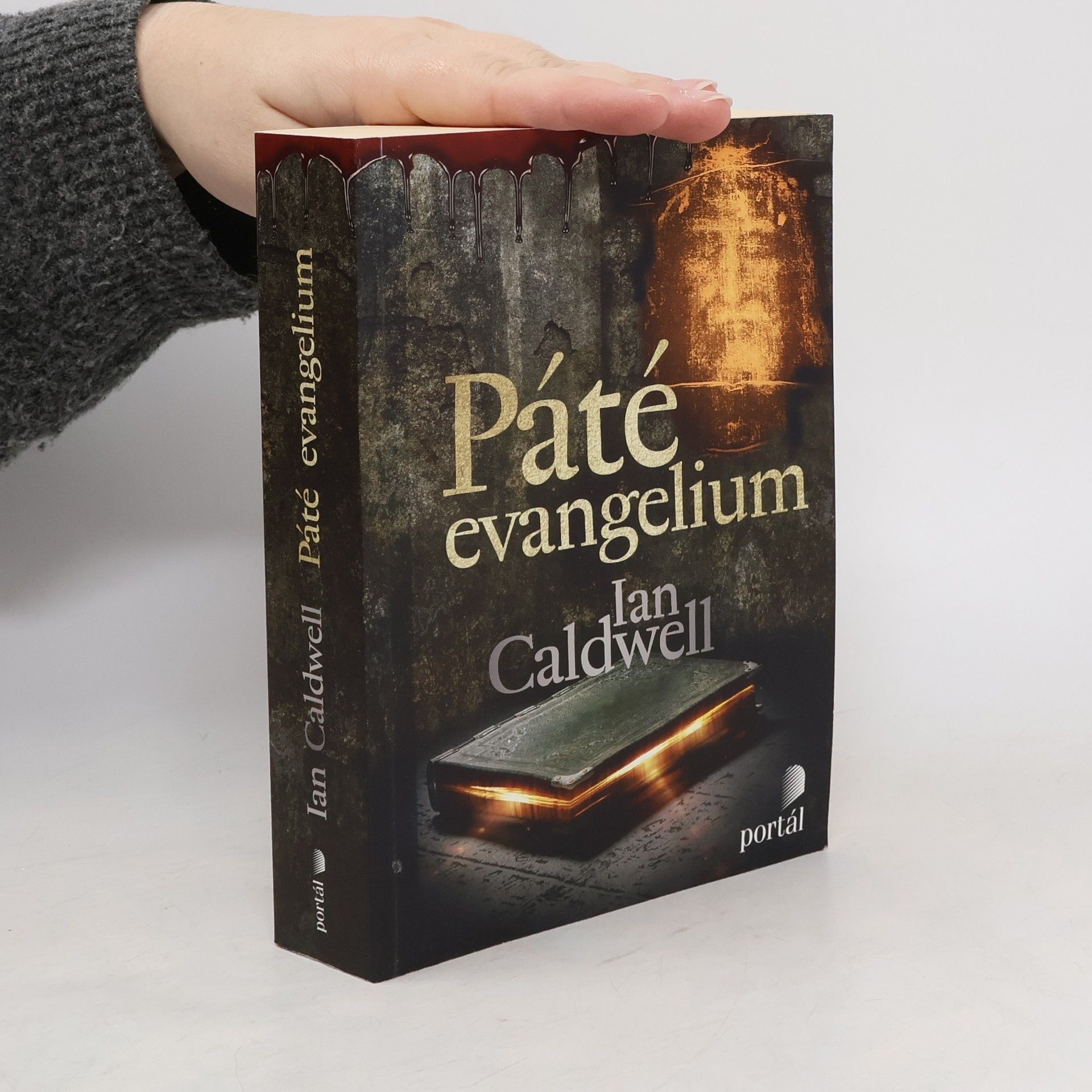 Ian Caldwell Páté evangelium