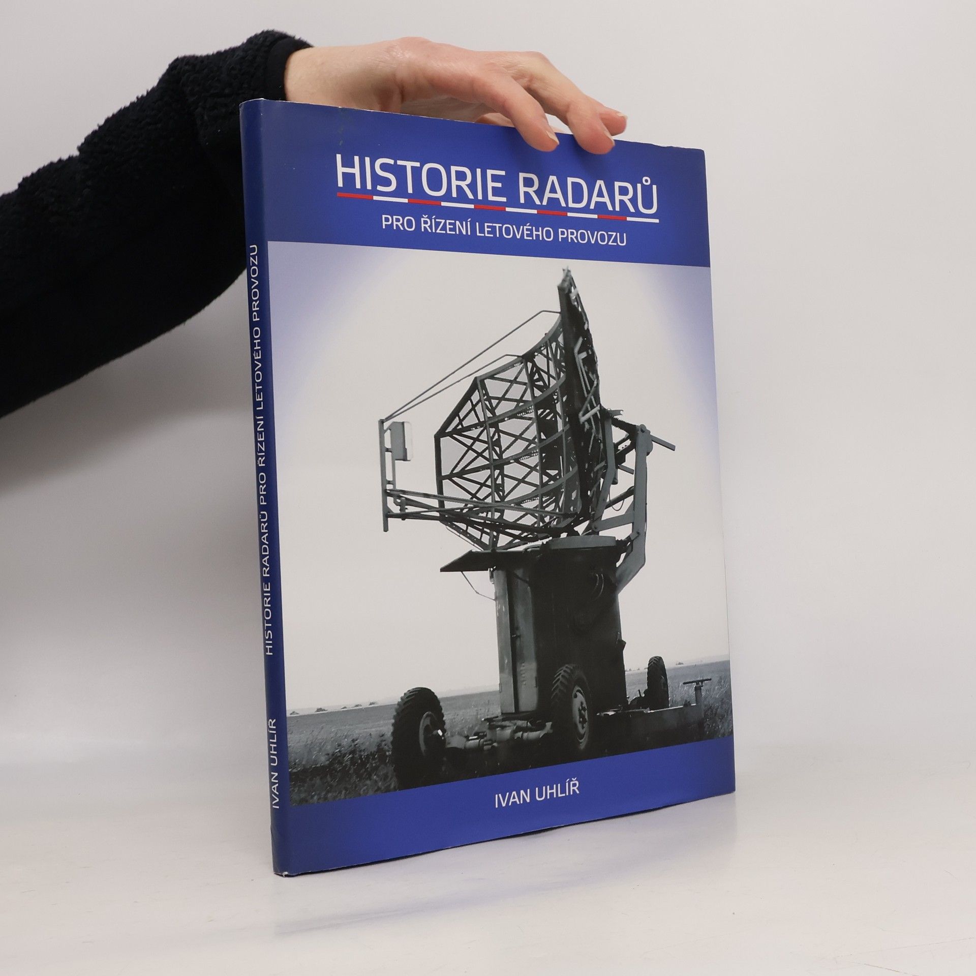 Ivan Uhlíř Historie radarů pro řízení letového provozu