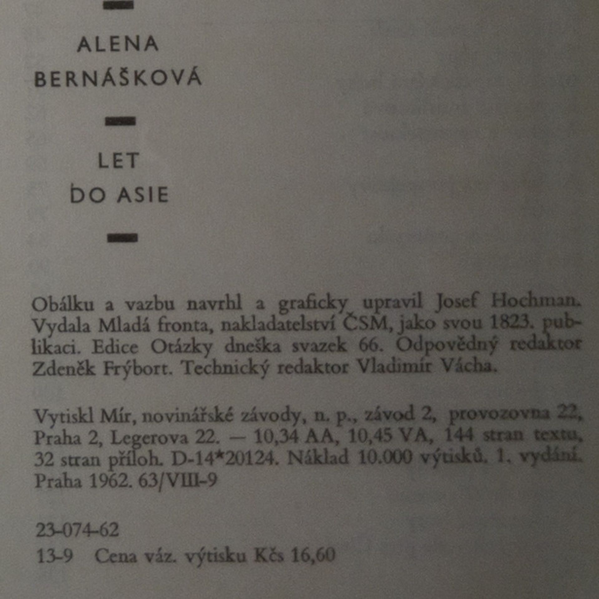 Alena Bernášková Let do Asie