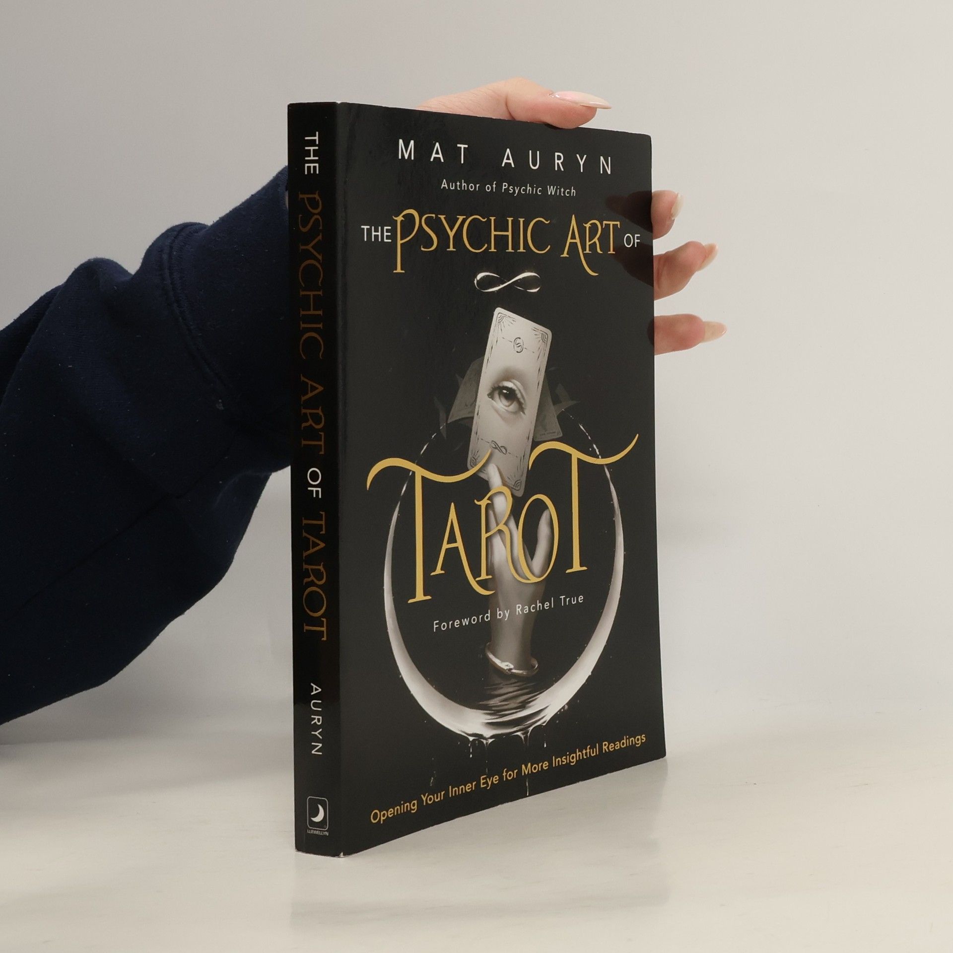 Mat Auryn Mat Auryn's Psychic Witch: The Psychic Art of Tarot