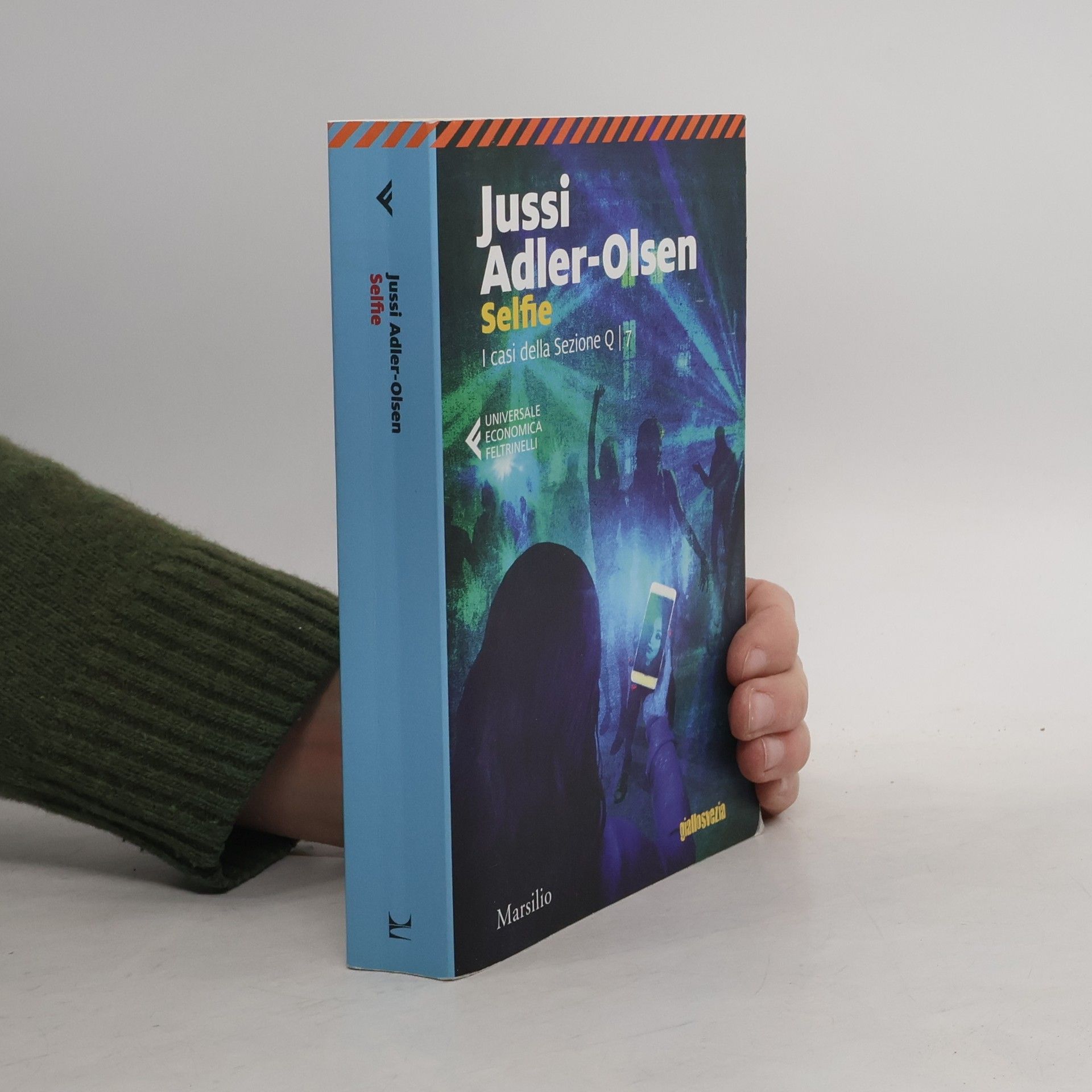 Jussi Adler-Olsen Selfie