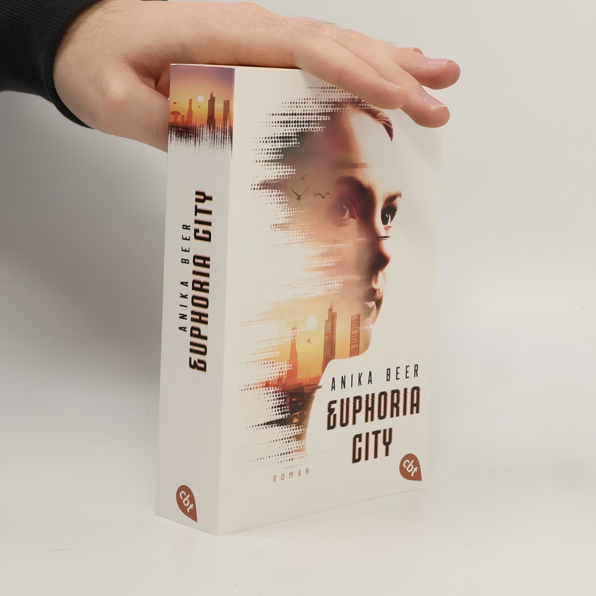 Anika Beer Euphoria City