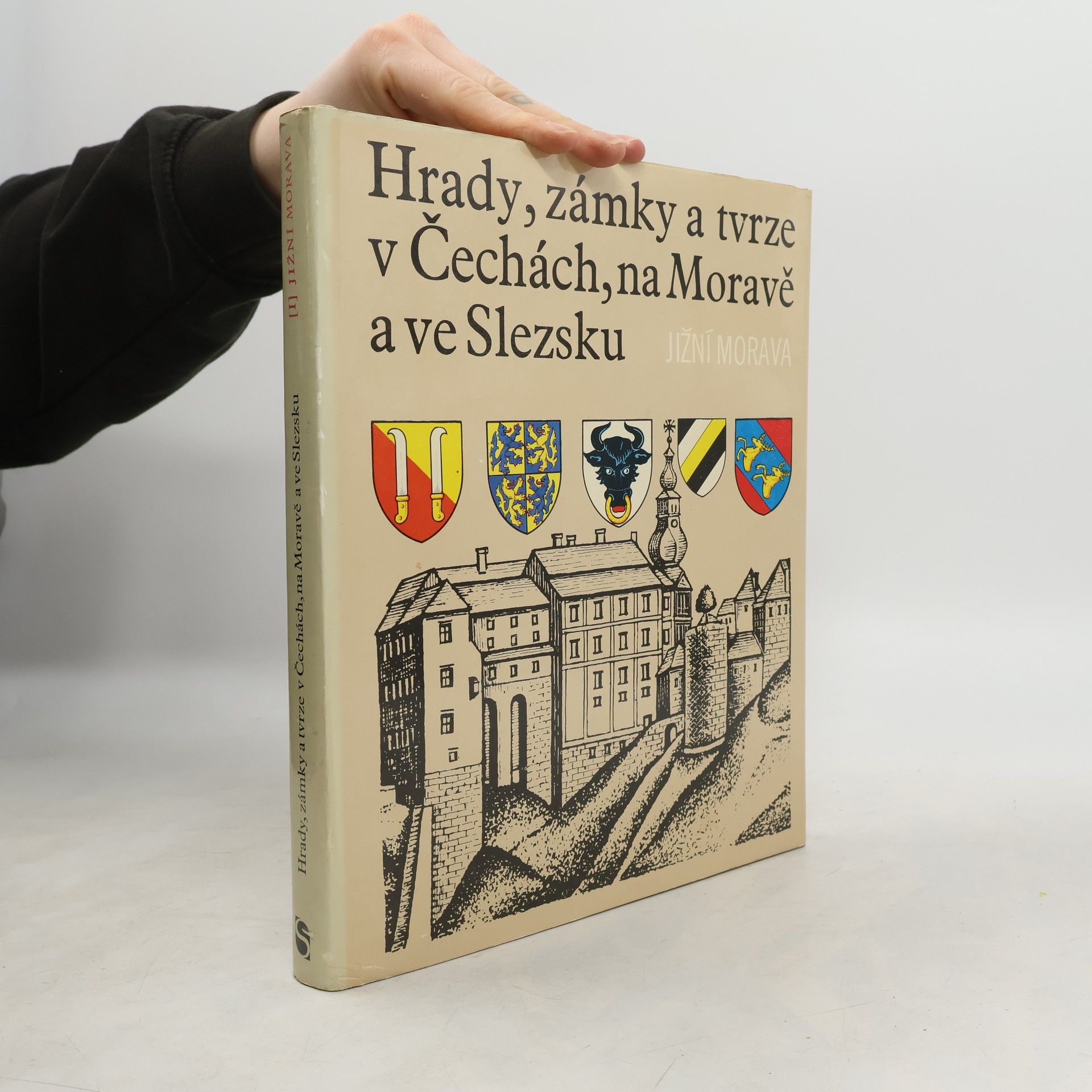 Kolektiv autorů Hrady, zámky a tvrze v Čechách, na Moravě a ve Slezsku I. Jižní Morava