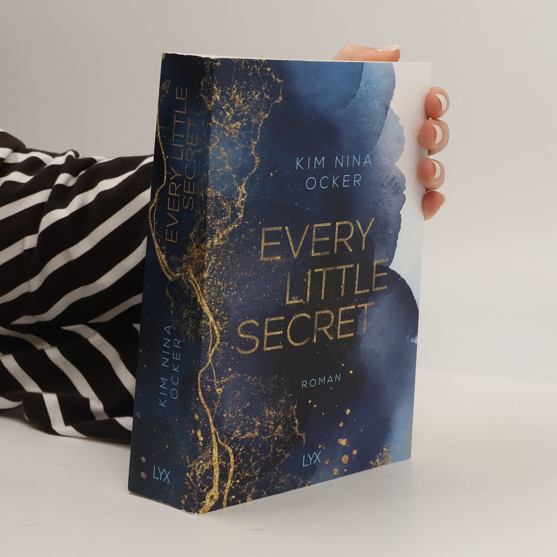 Kim Nina Ocker Every little secret