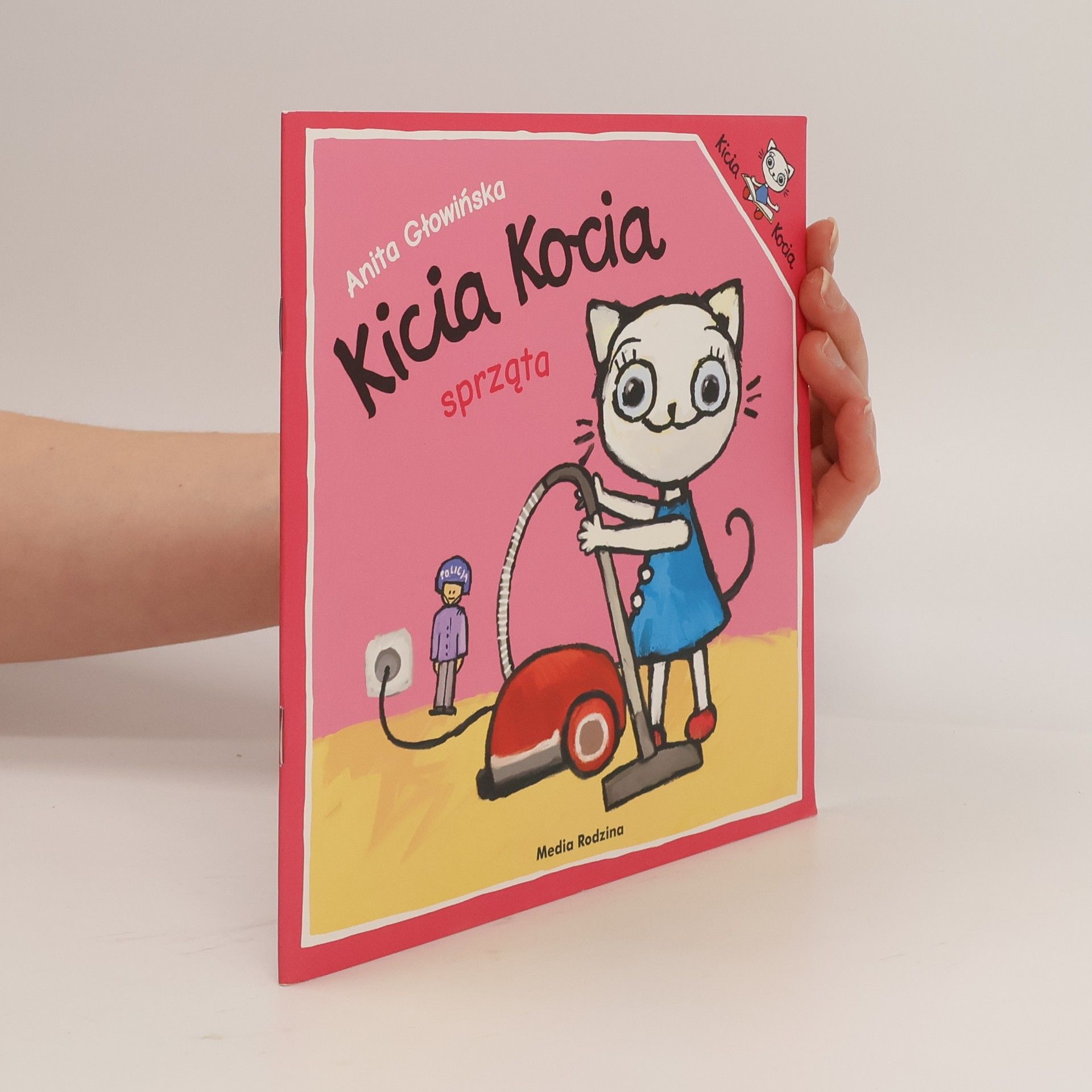 Kicia Kocia sprząta