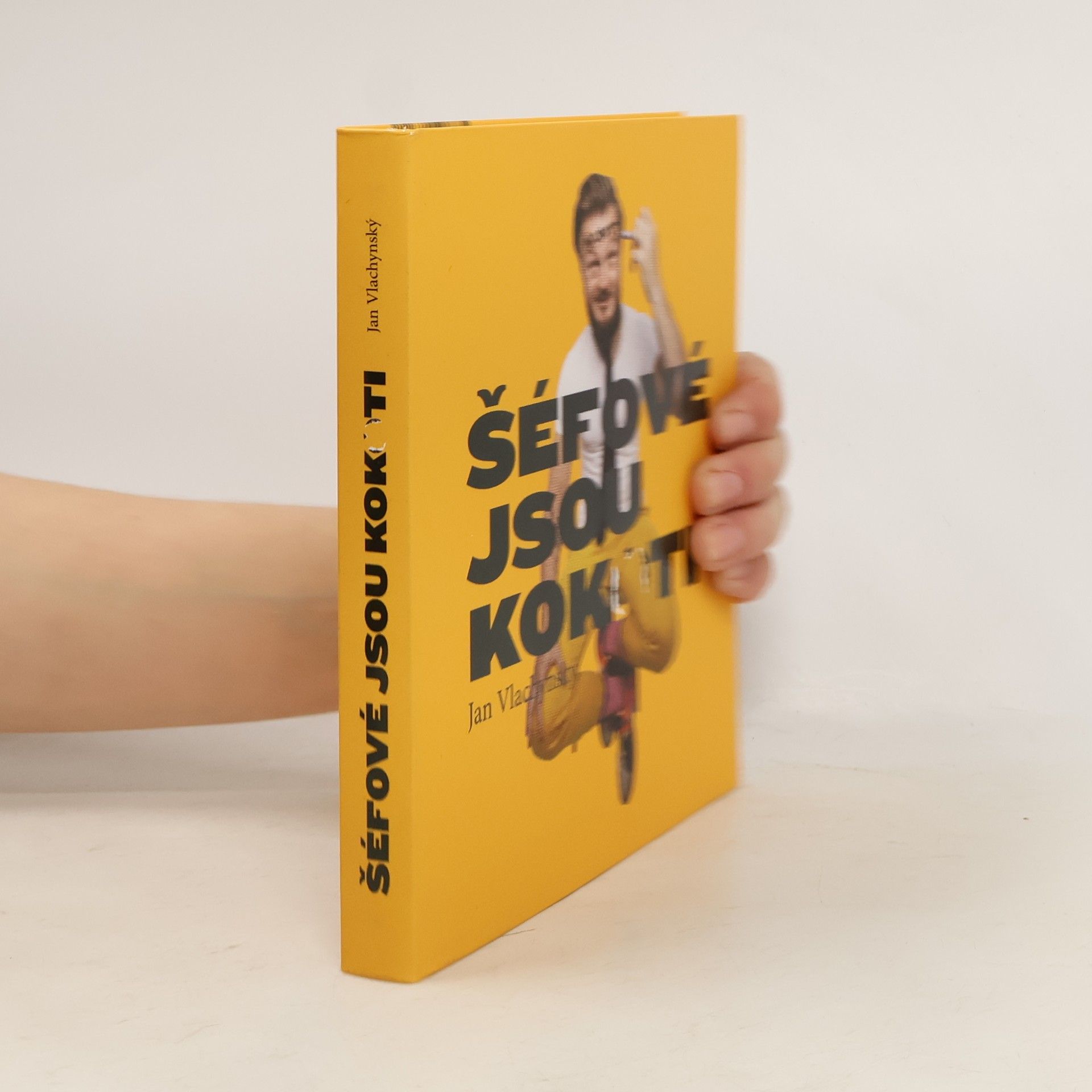 Šéfové jsou kokoti