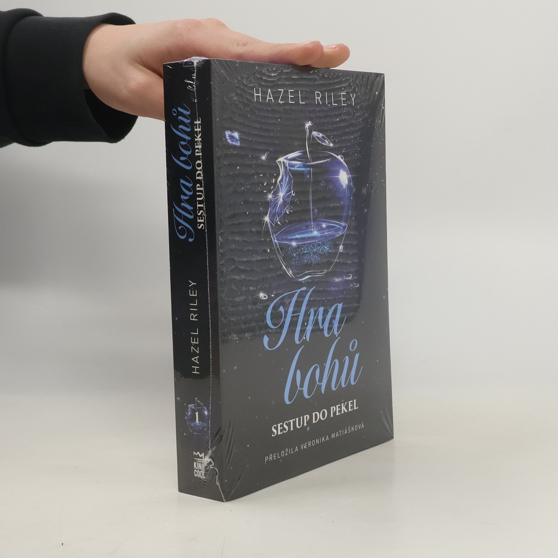 Hazel Riley Hra bohů