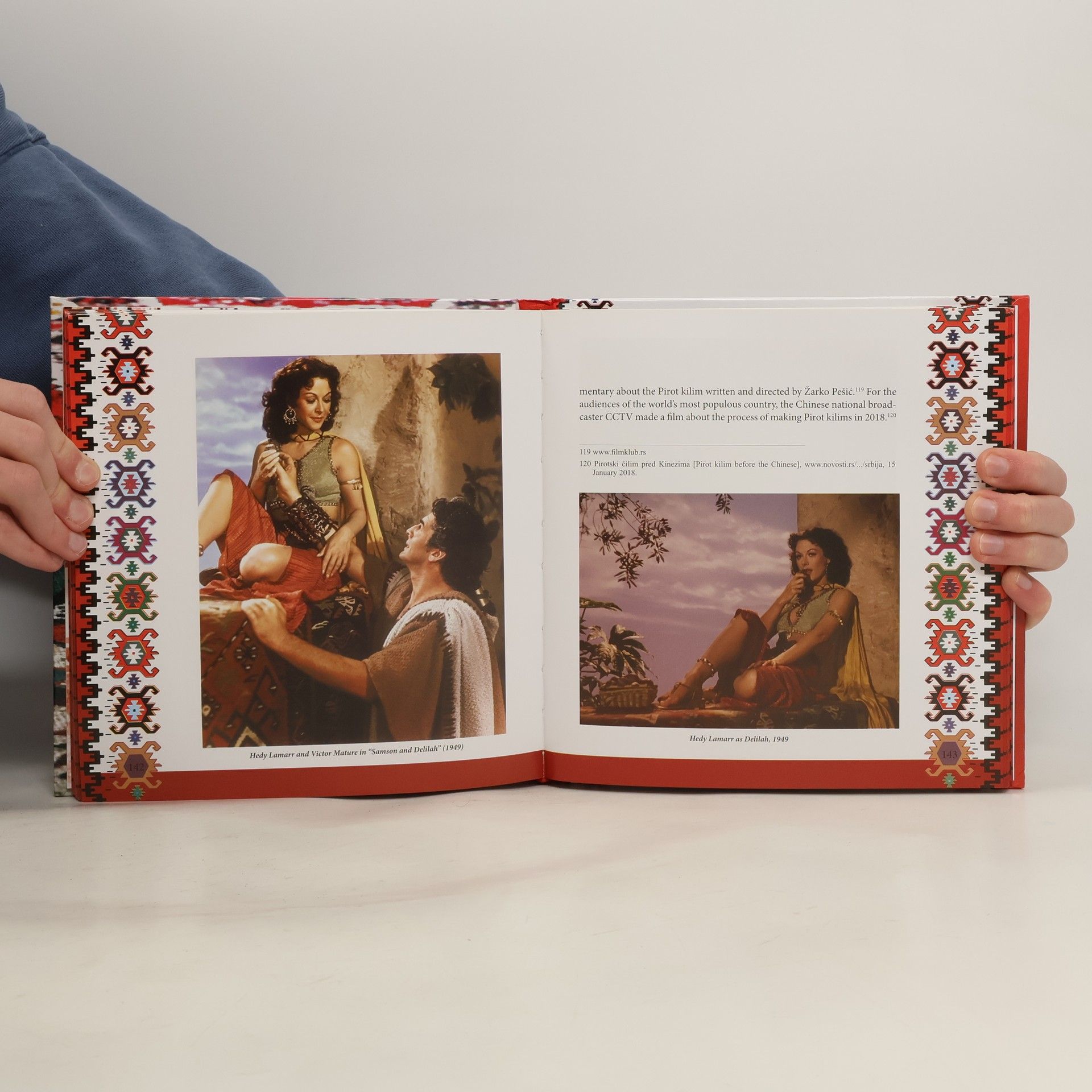 Saška Velkova The Endless Pattern - the Pirot Kilim