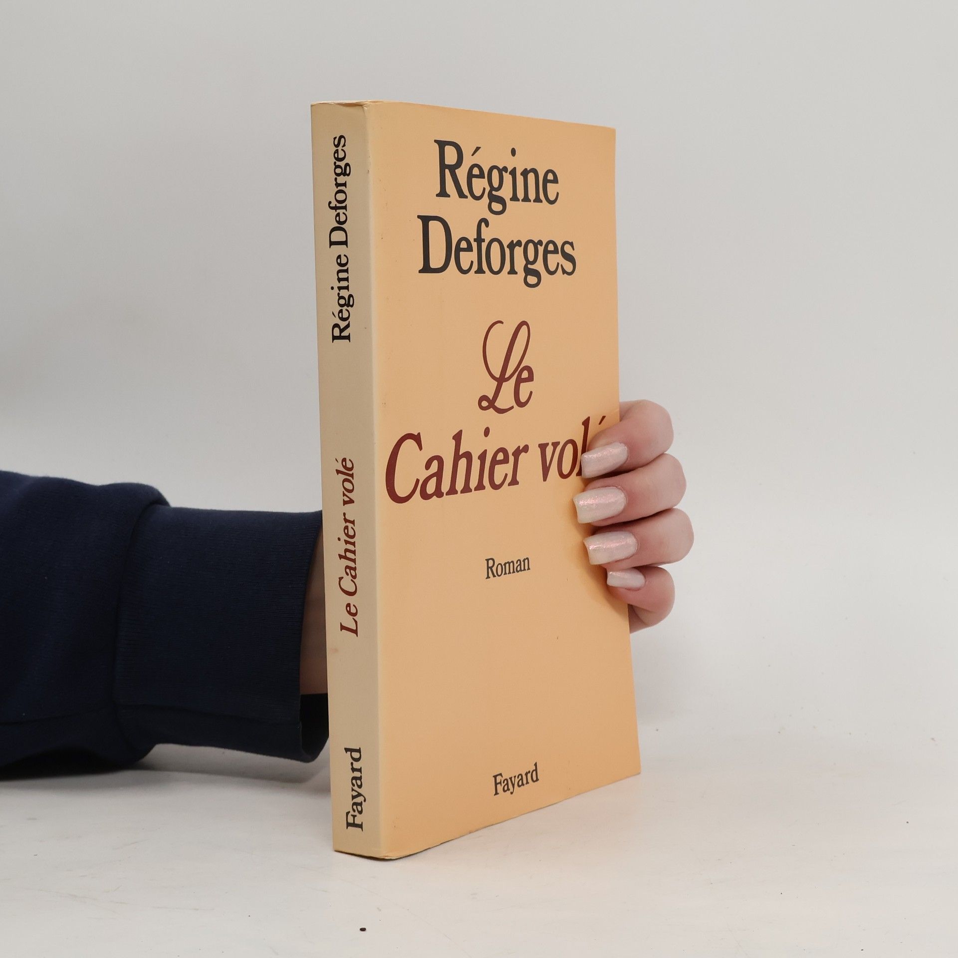 Régine Deforges Le cahier volé