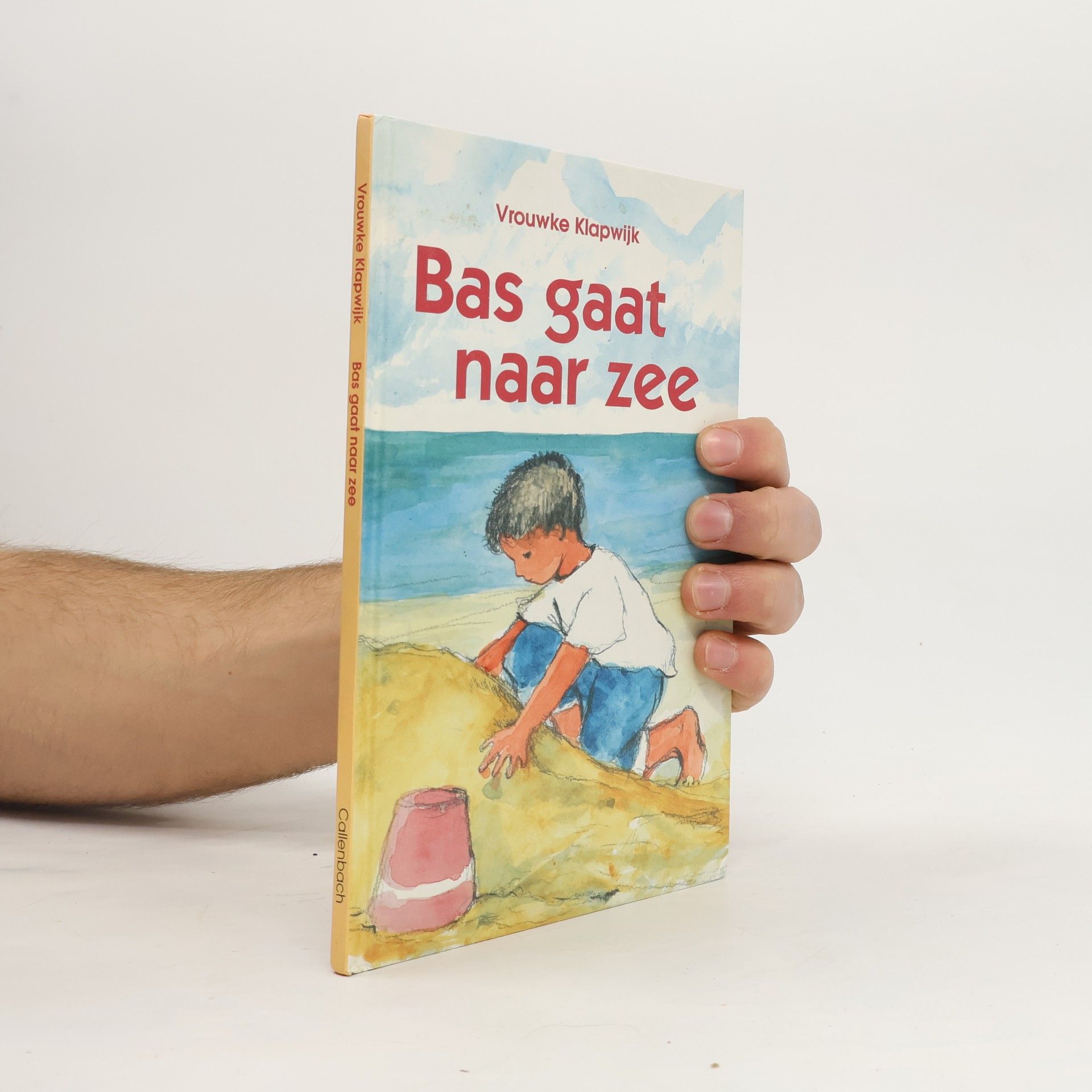 Vrouwke Klapwijk Bas gaat naar zee