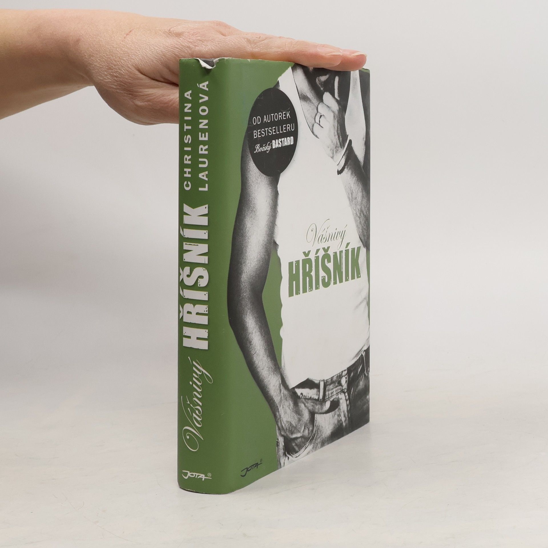 Christina Lauren Vášnivý hříšník