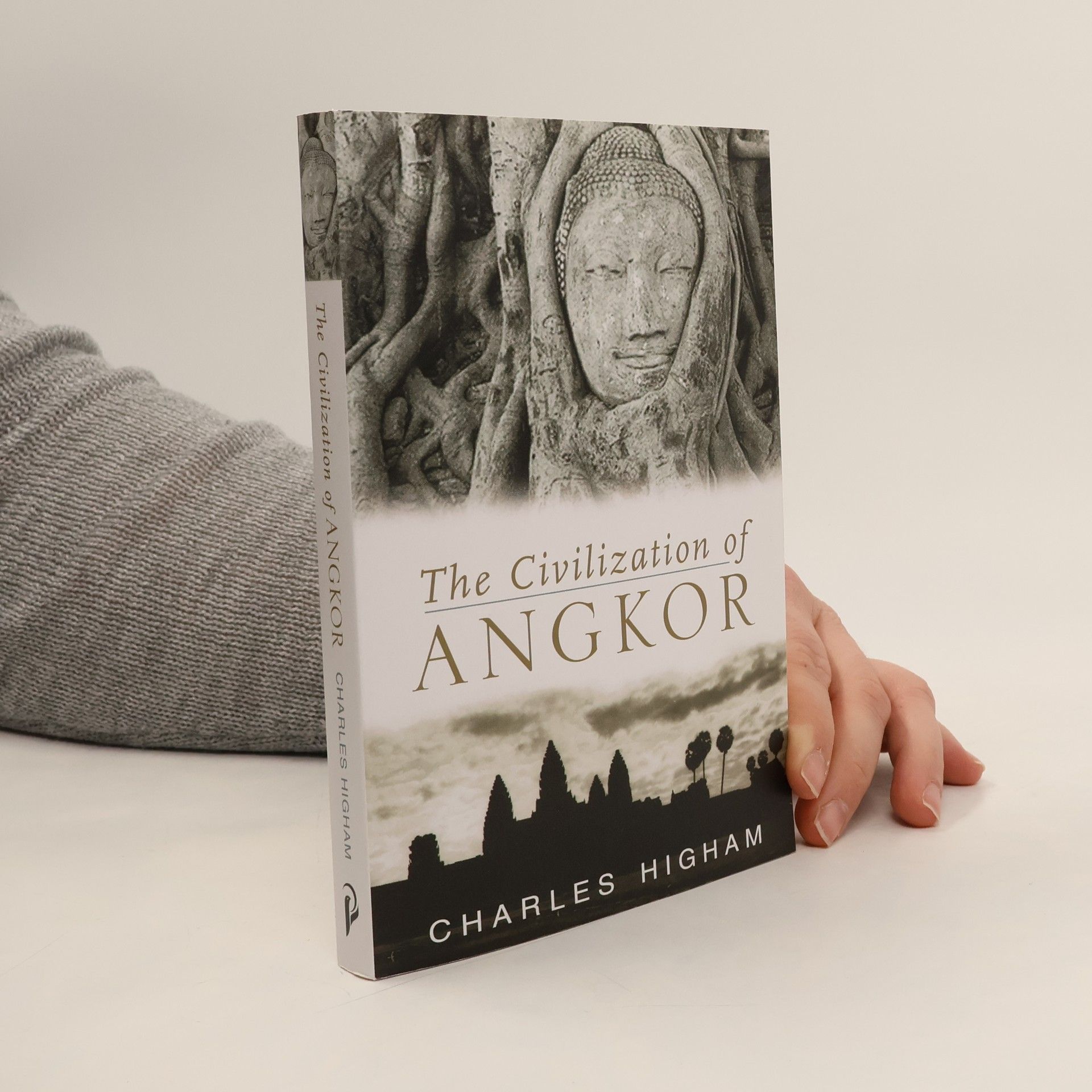 Charles F.W. Higham The Civilization of Angkor