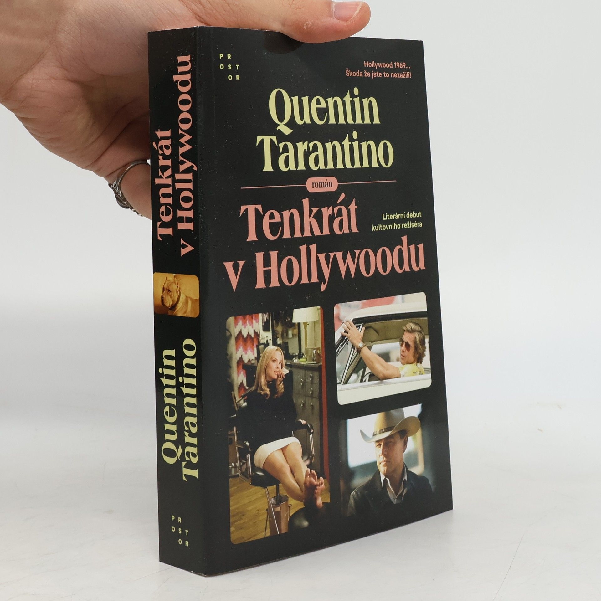Quentin Tarantino Tenkrát v Hollywoodu : román