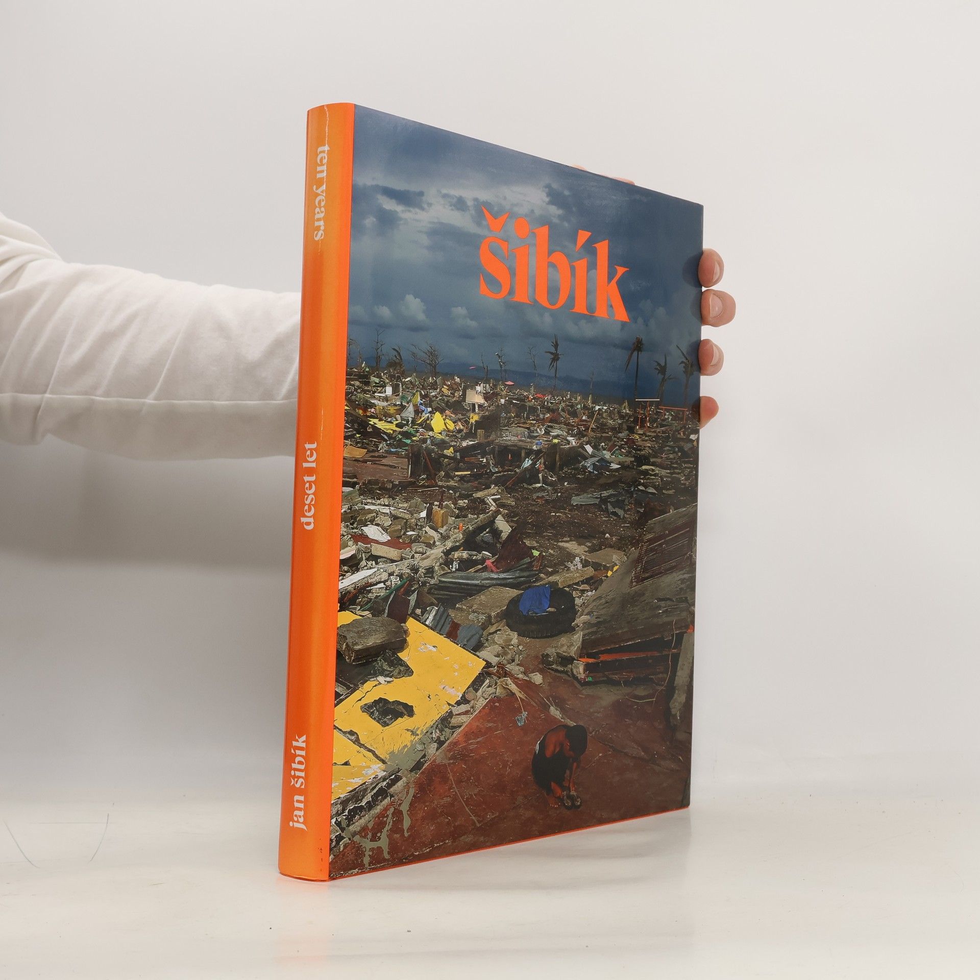 Deset let = Ten years