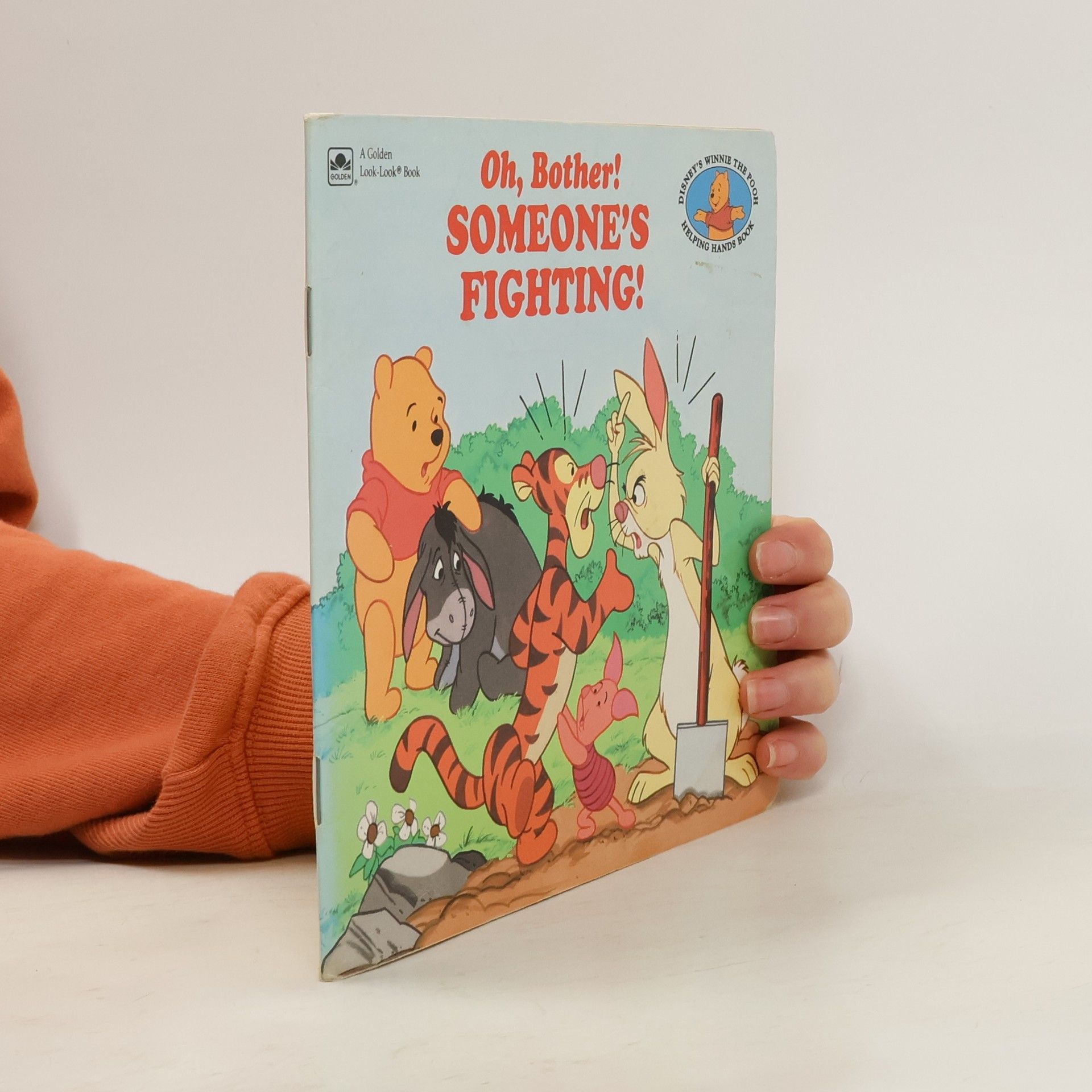 Nikki Grimes Disney's Winnie the Helping Hands Book: Oh, Bother! Someone's Fighting