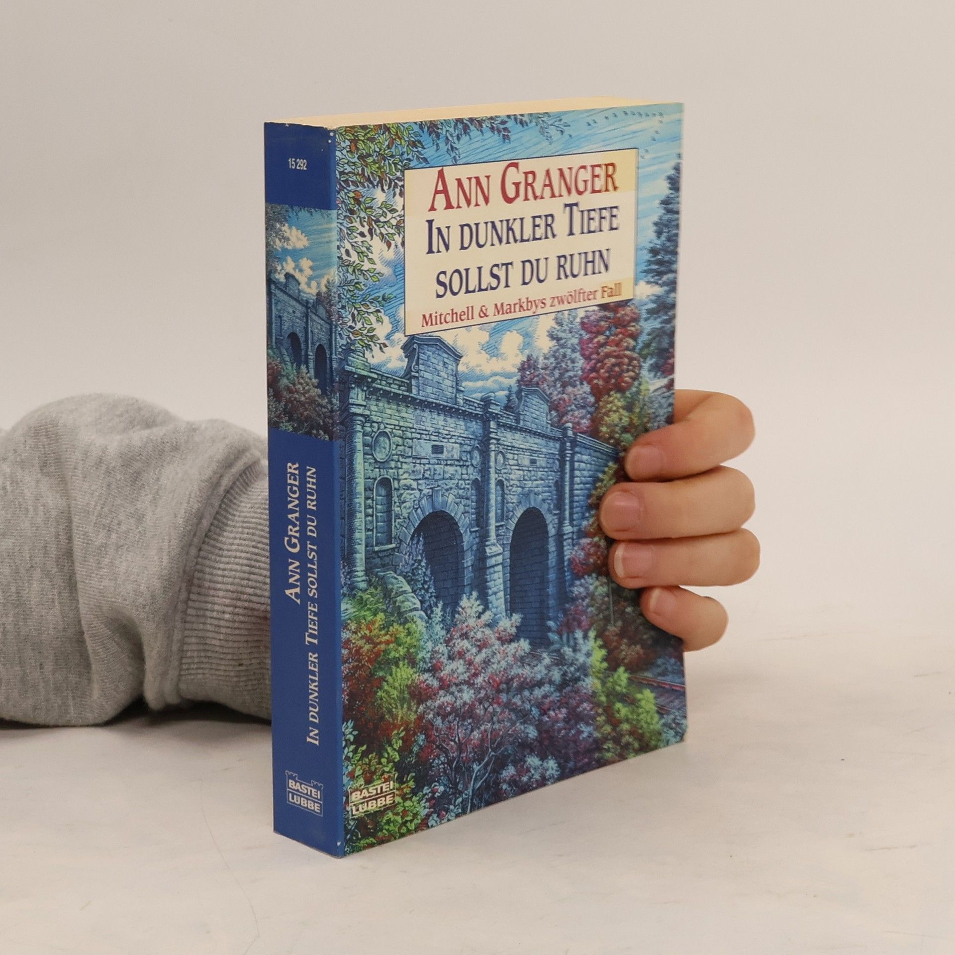 Ann Granger In dunkler Tiefe sollst du ruhn