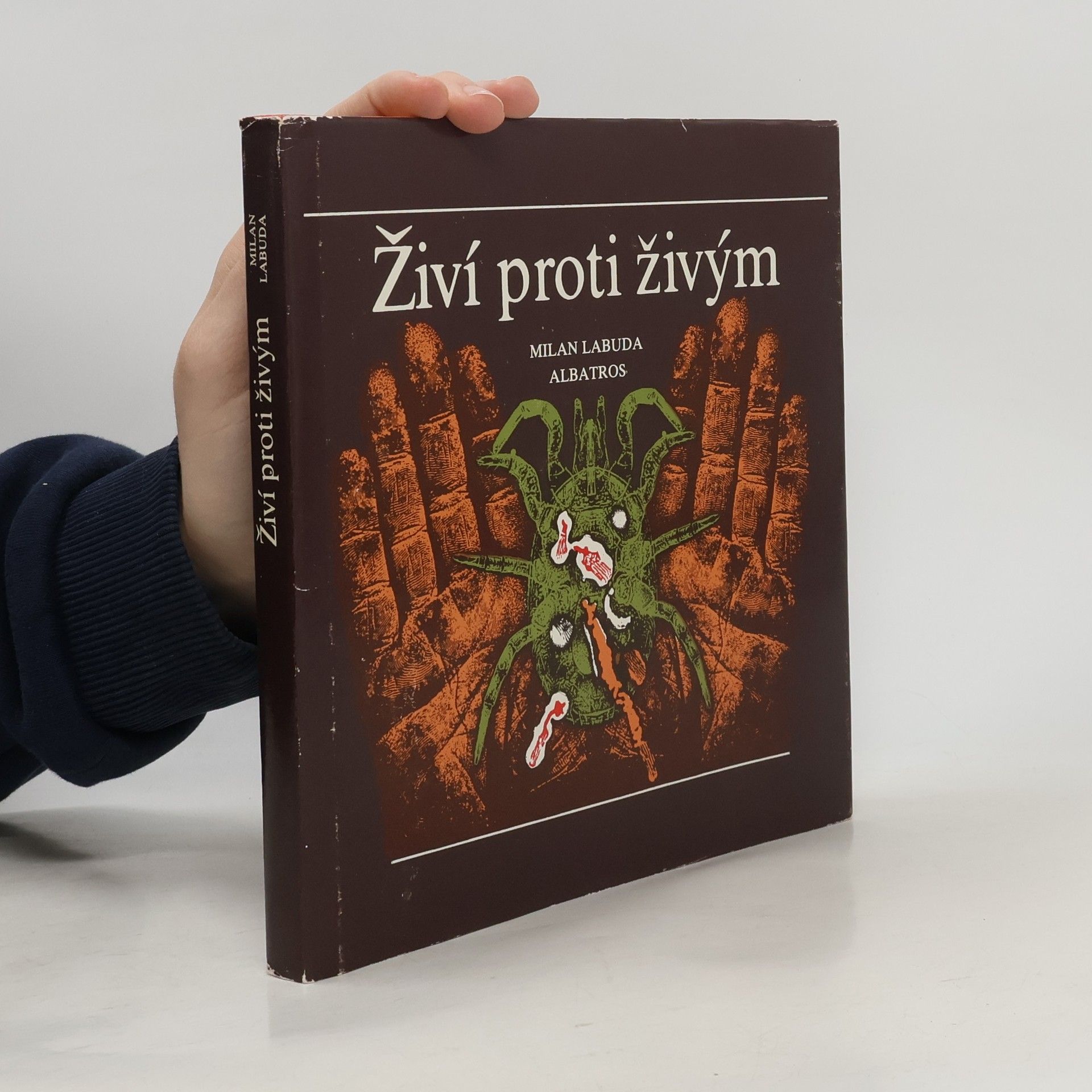 Živí proti živým