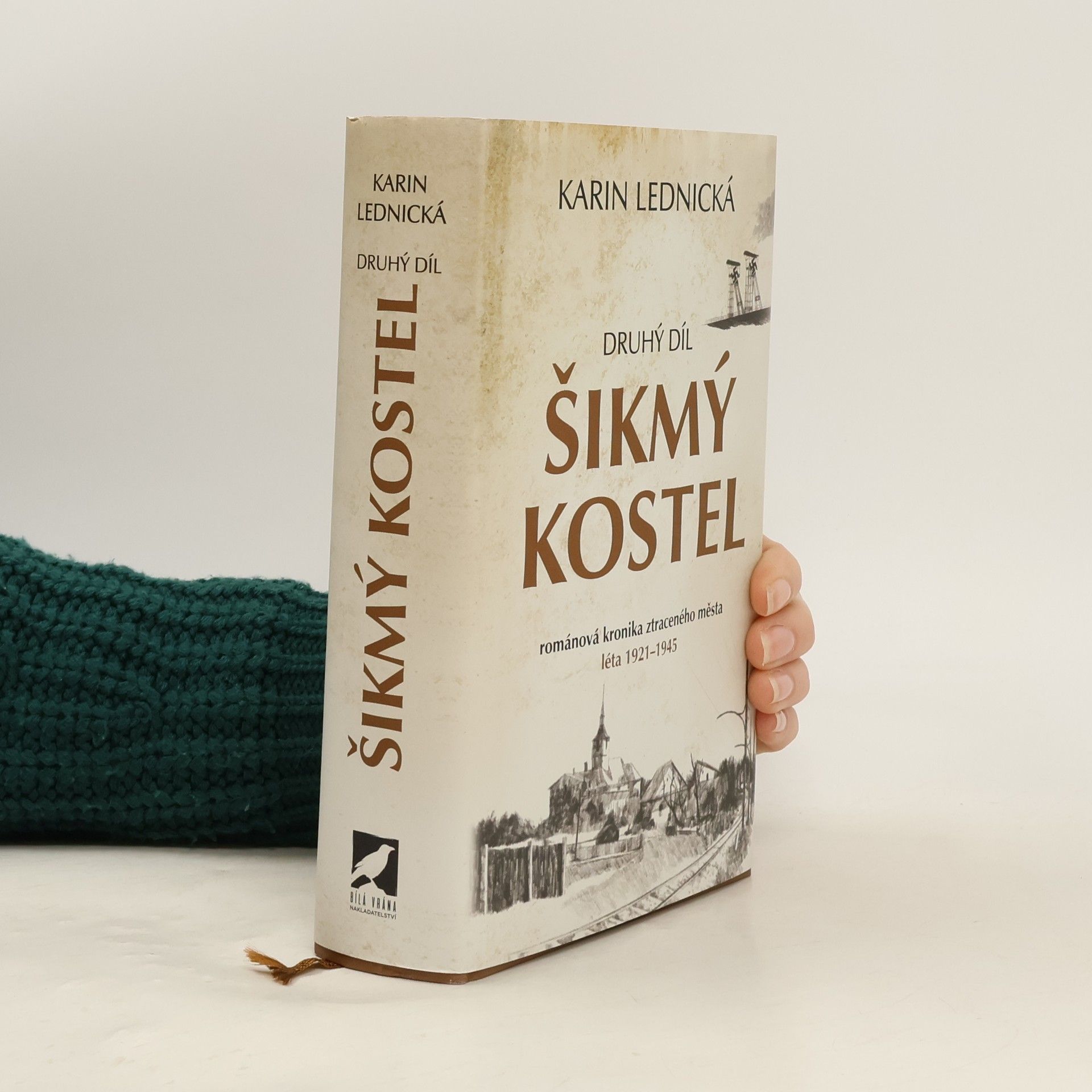 Karin Lednická Šikmý kostel 2