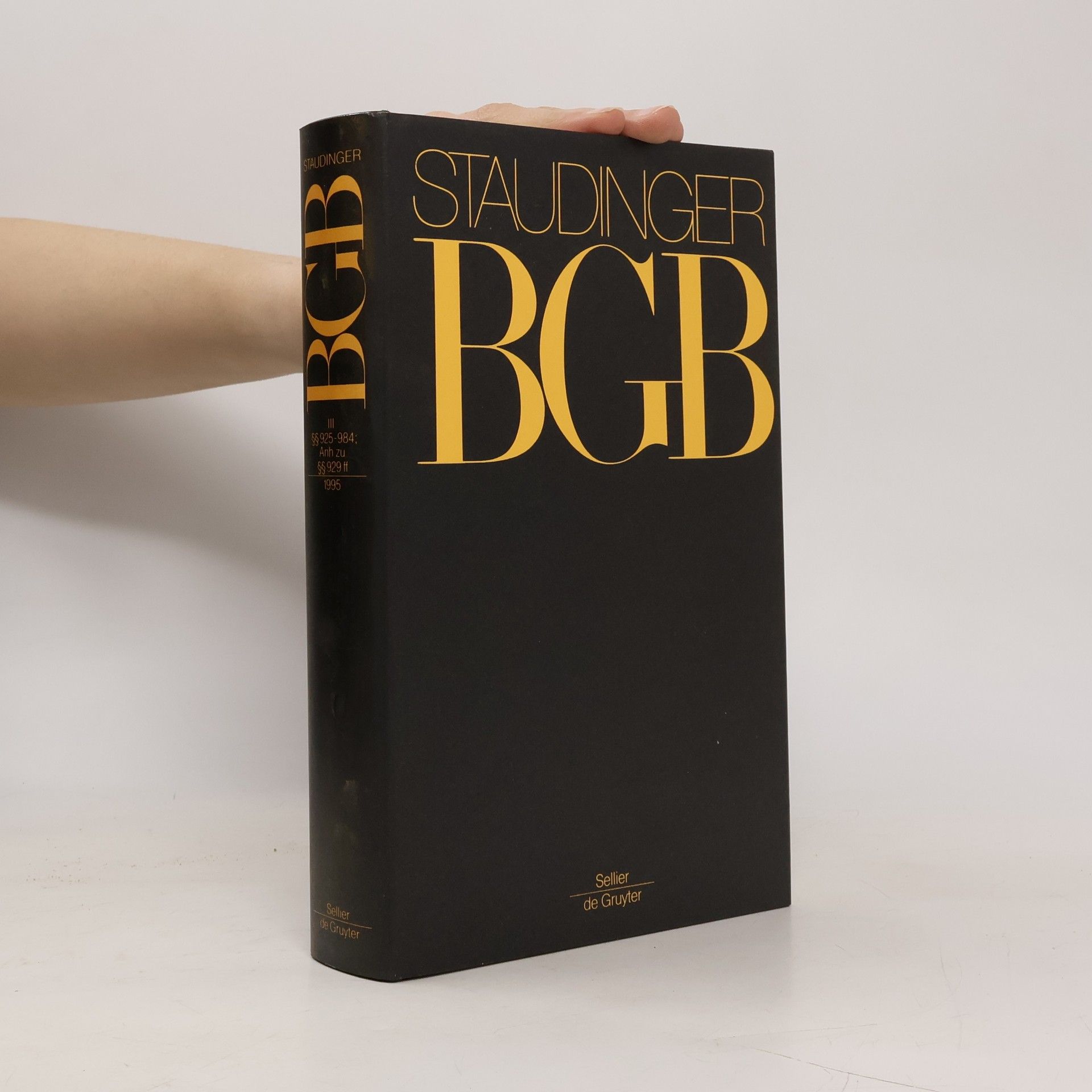 J. von Staudinger Kommentar zum Bürgerlichen Gesetzbuch mit Einführungsgesetz und Nebengesetzen Drittes Buch.