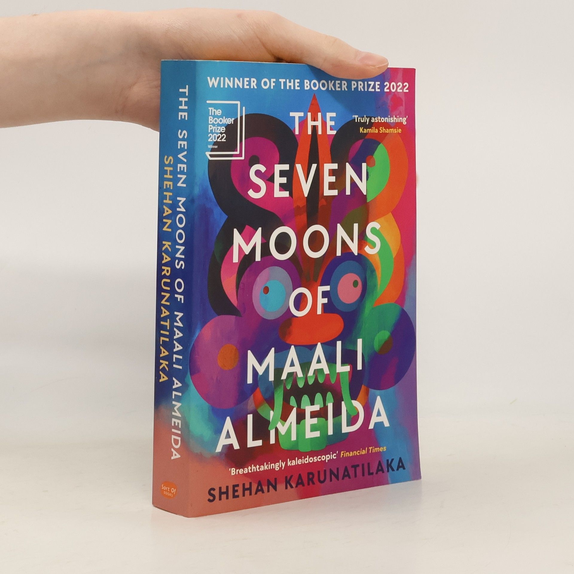 Shehan Karunatilaka The Seven Moons of Maali Almeida