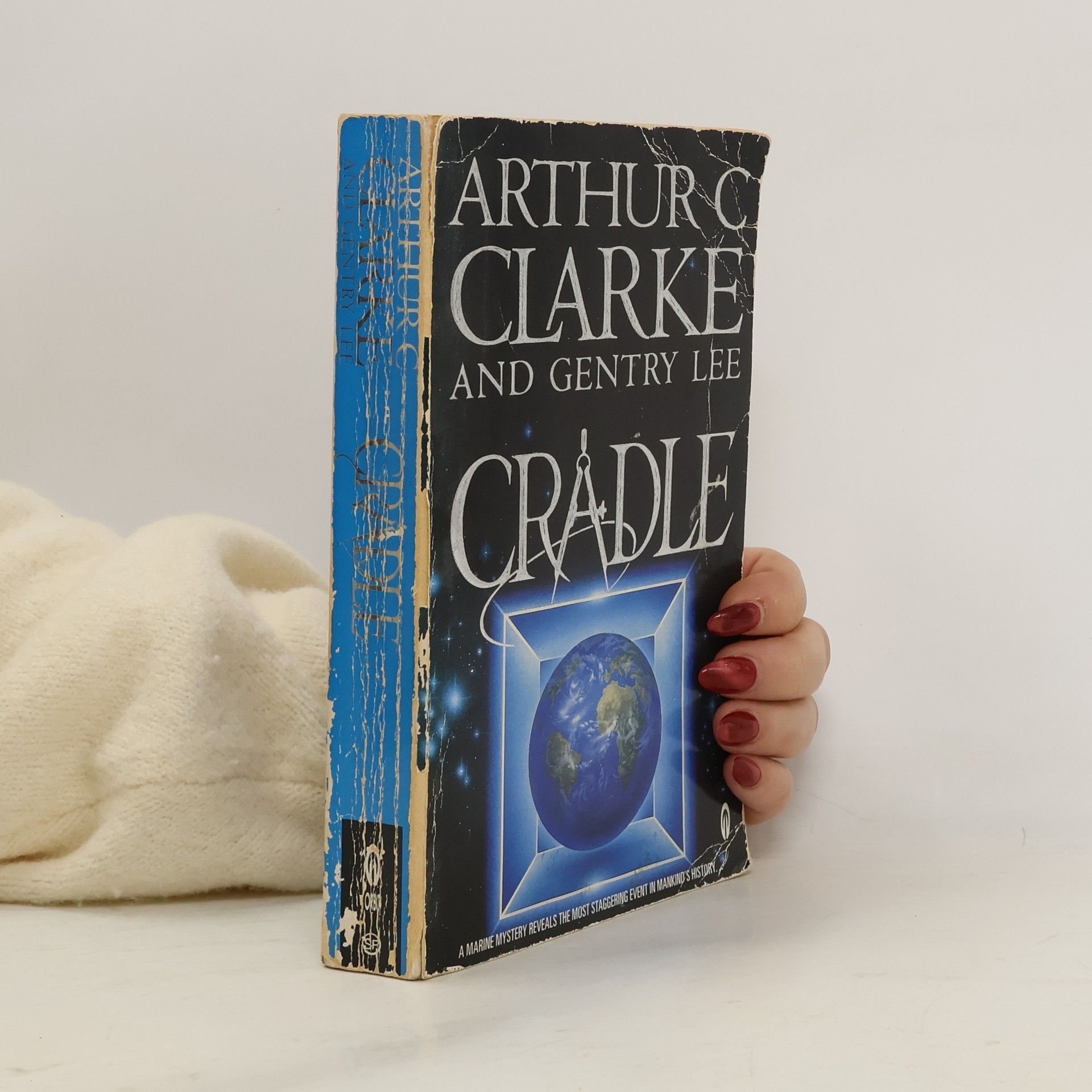 Arthur C. Clarke Cradle