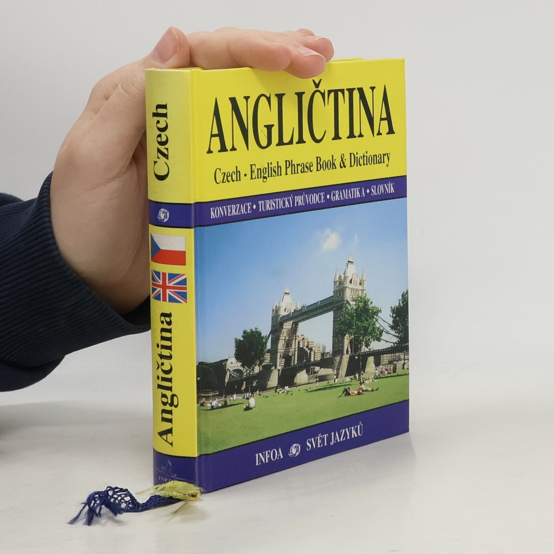 Angličtina. Czech - English Phrase Book & Dictionary
