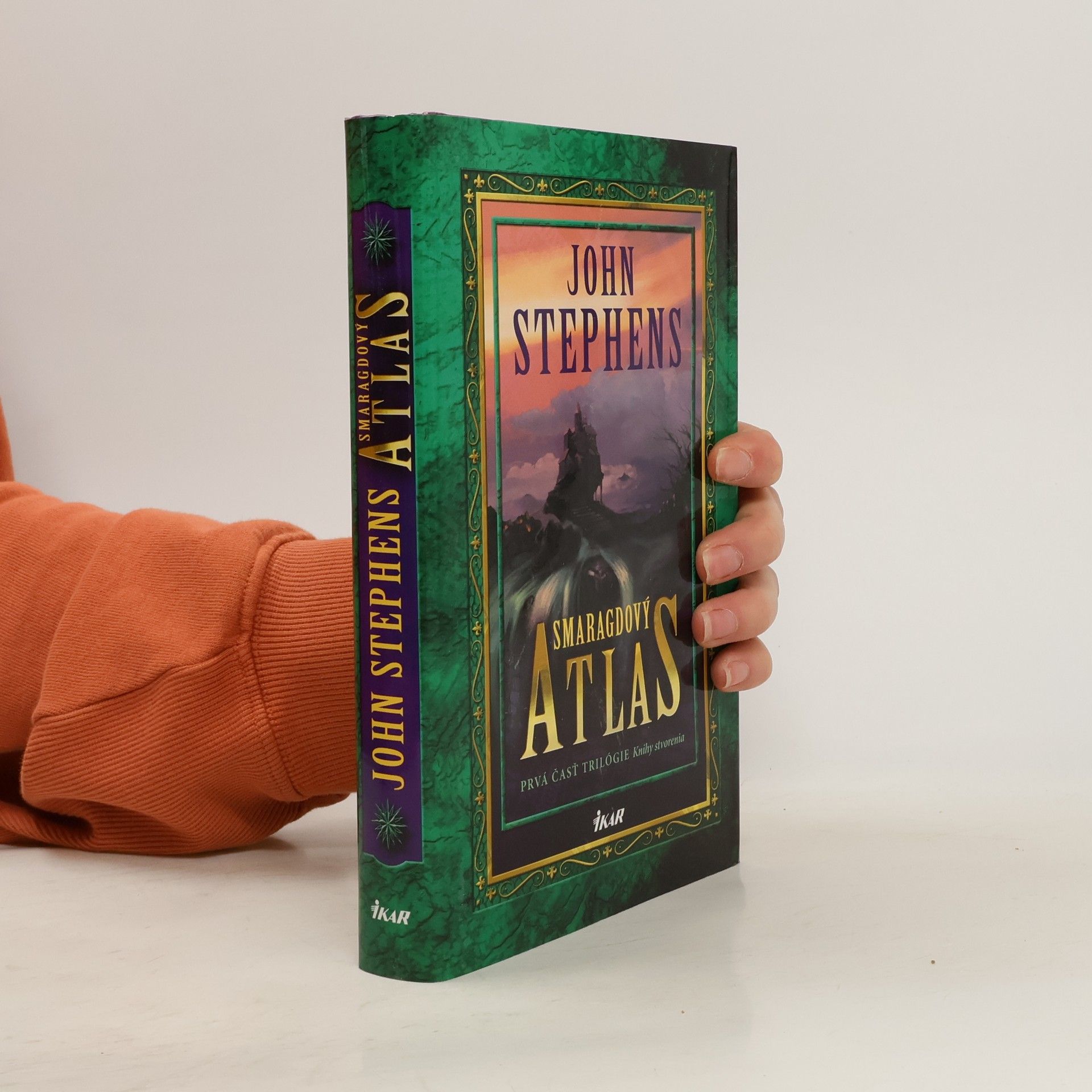 John Stephens Smaragdový atlas