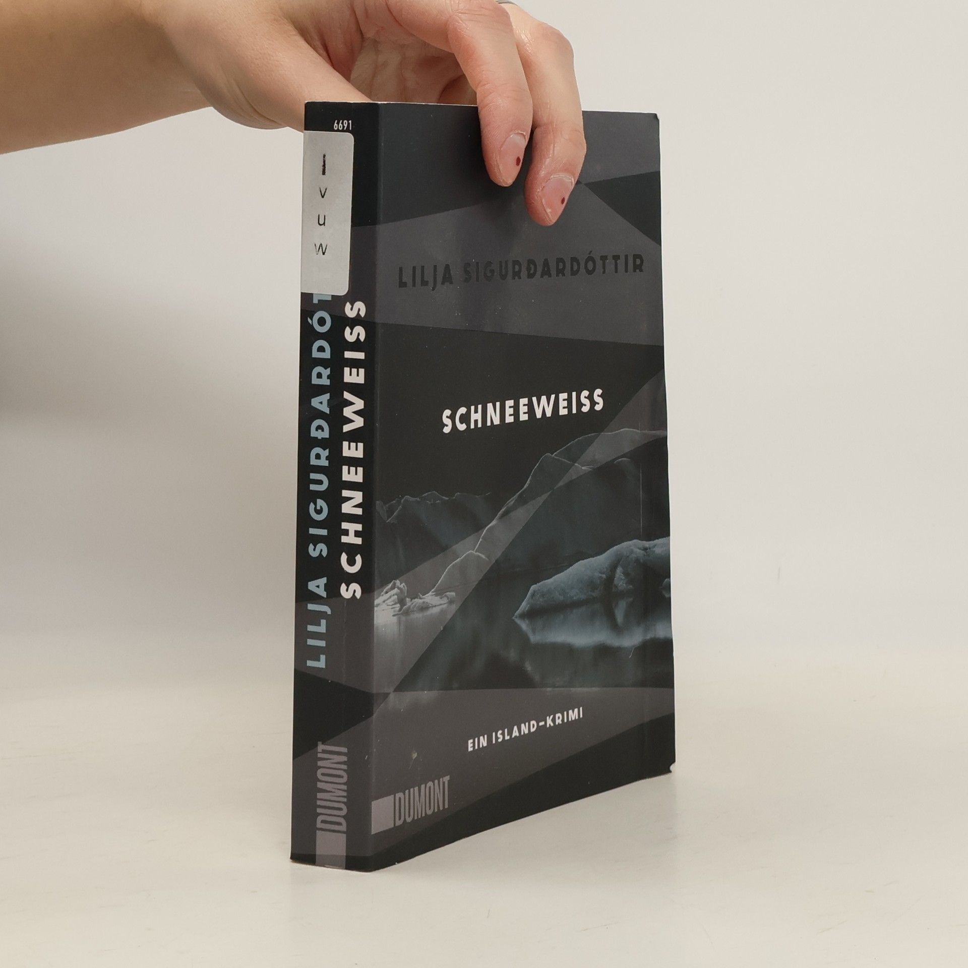 Lilja Sigurðardóttir Schneeweiss