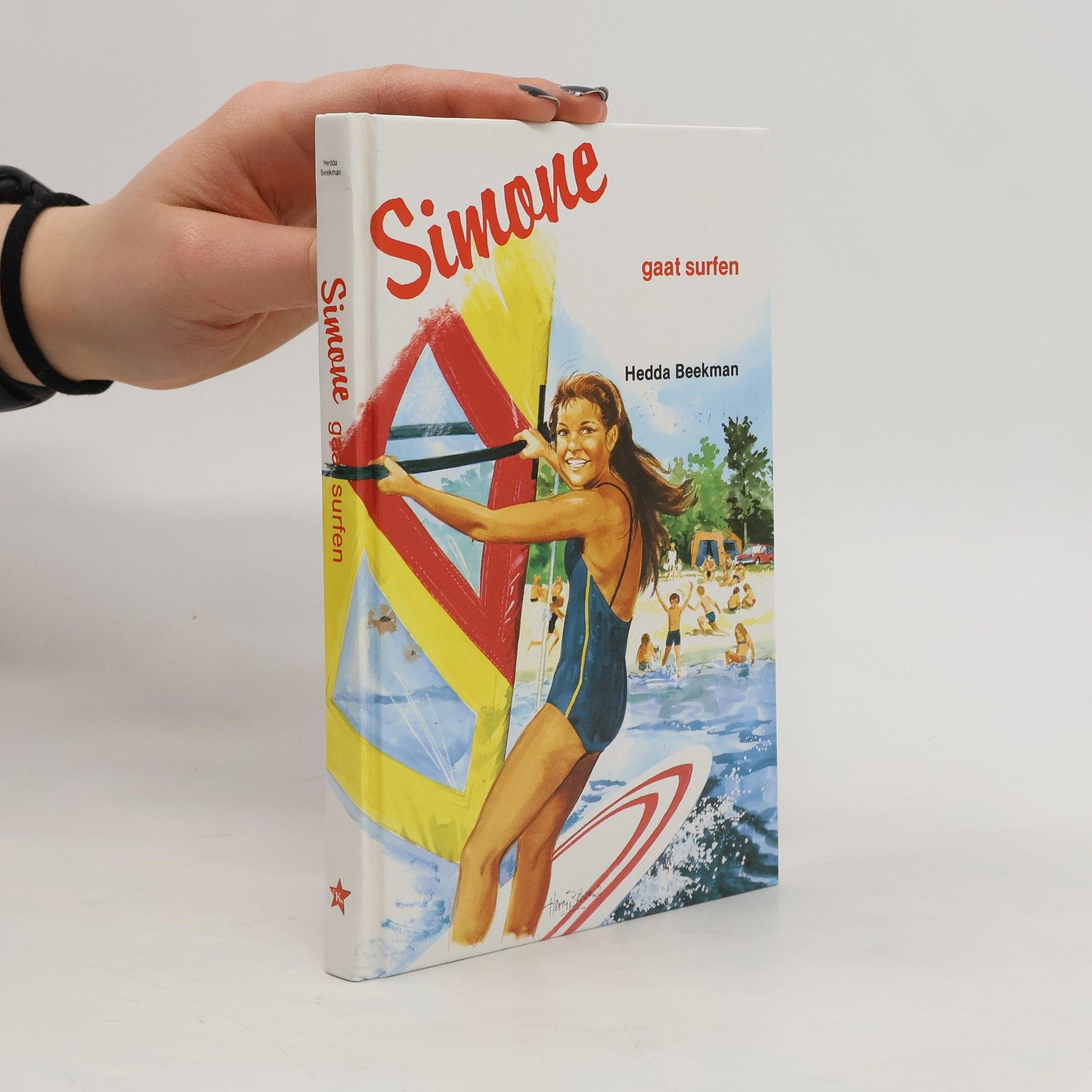 Hedda Beekman Simone gaat surfen