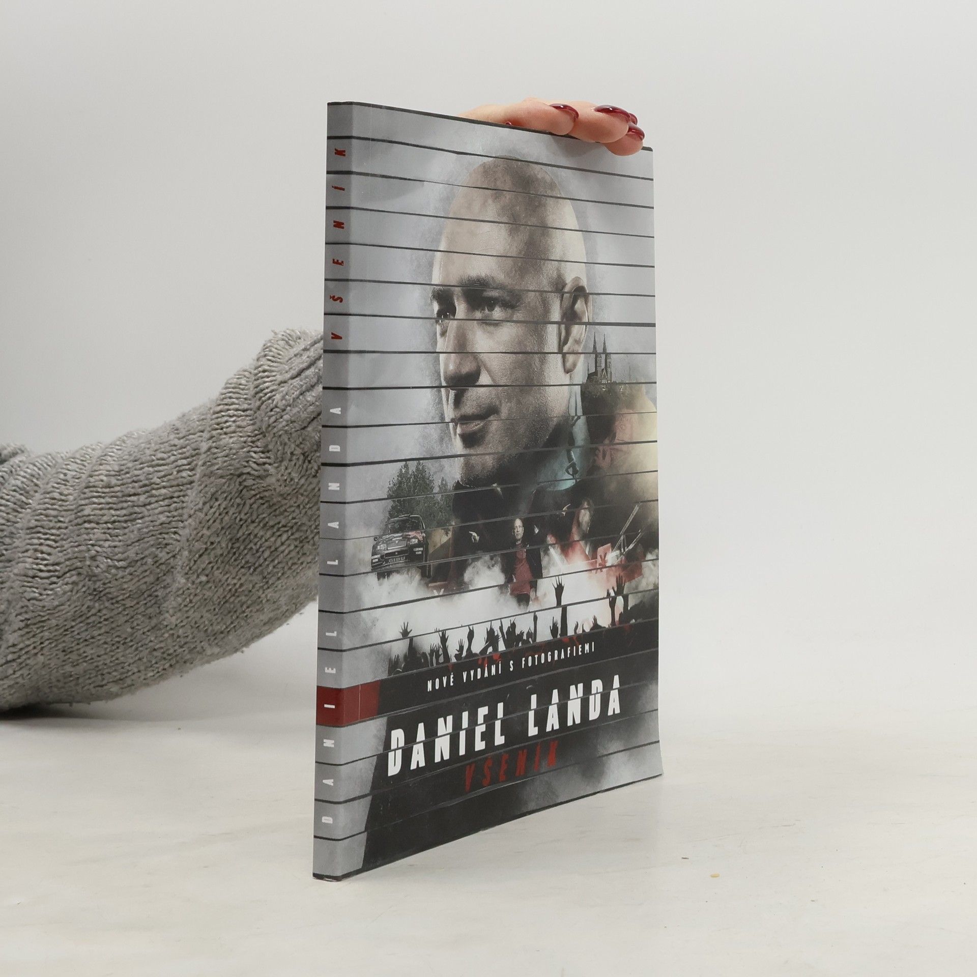 Daniel Landa Všeník, aneb, 34 dnů půstu odŽito pod sopkou Agung